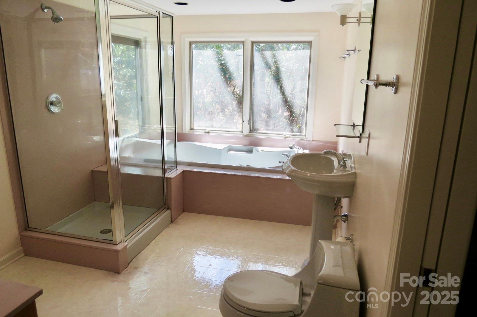 422 Lakeside Drive #L015, L016 — Lake Toxaway