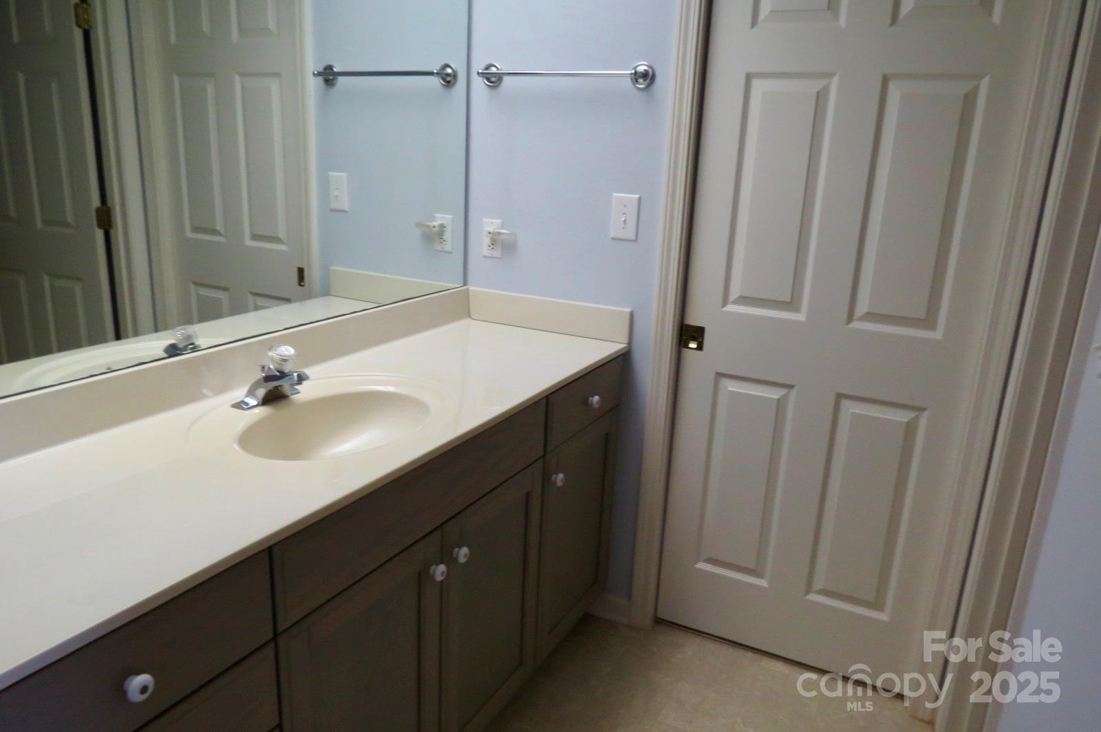 422 Lakeside Drive #L015, L016 — Lake Toxaway