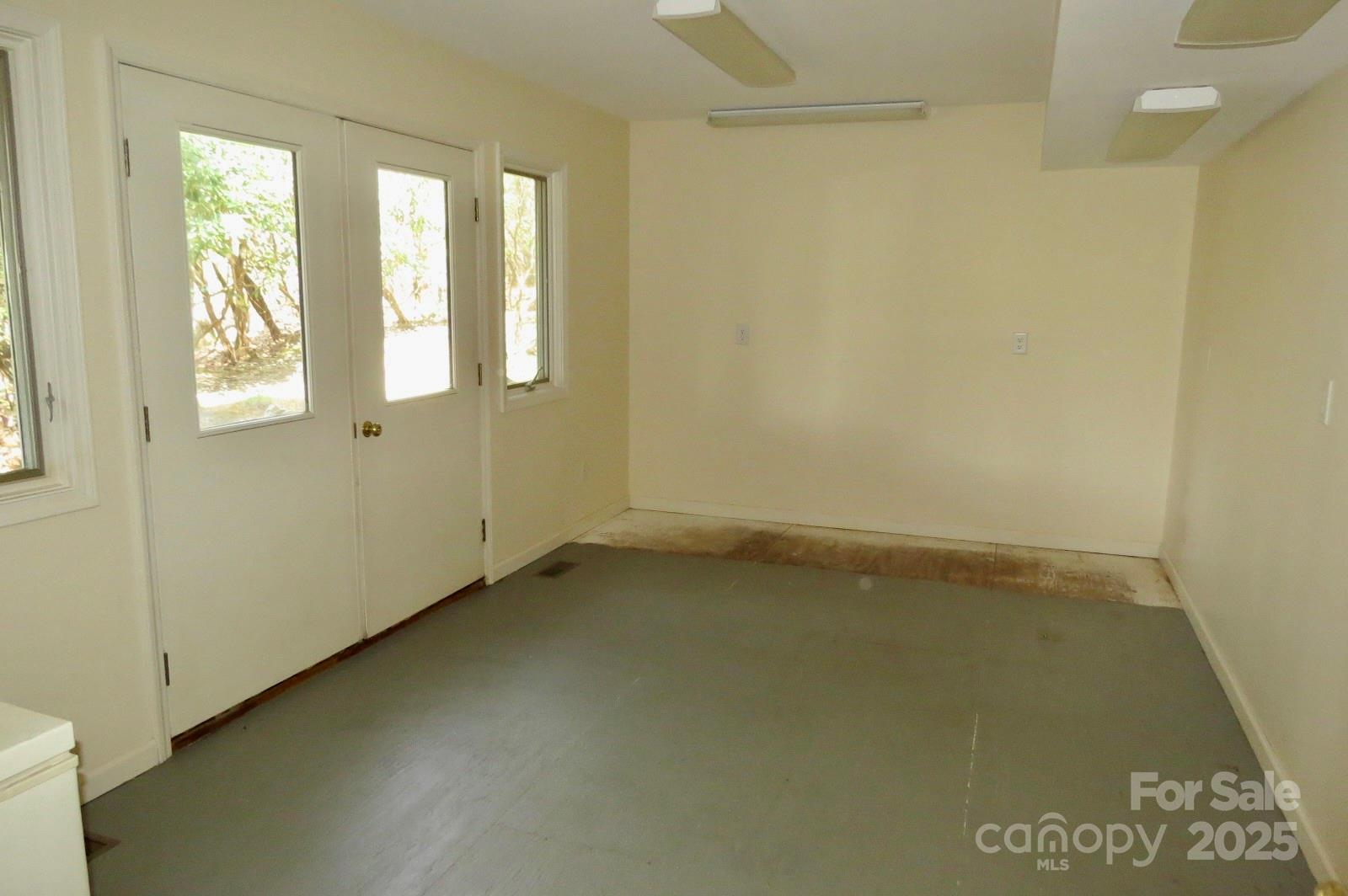 422 Lakeside Drive #L015, L016 — Lake Toxaway