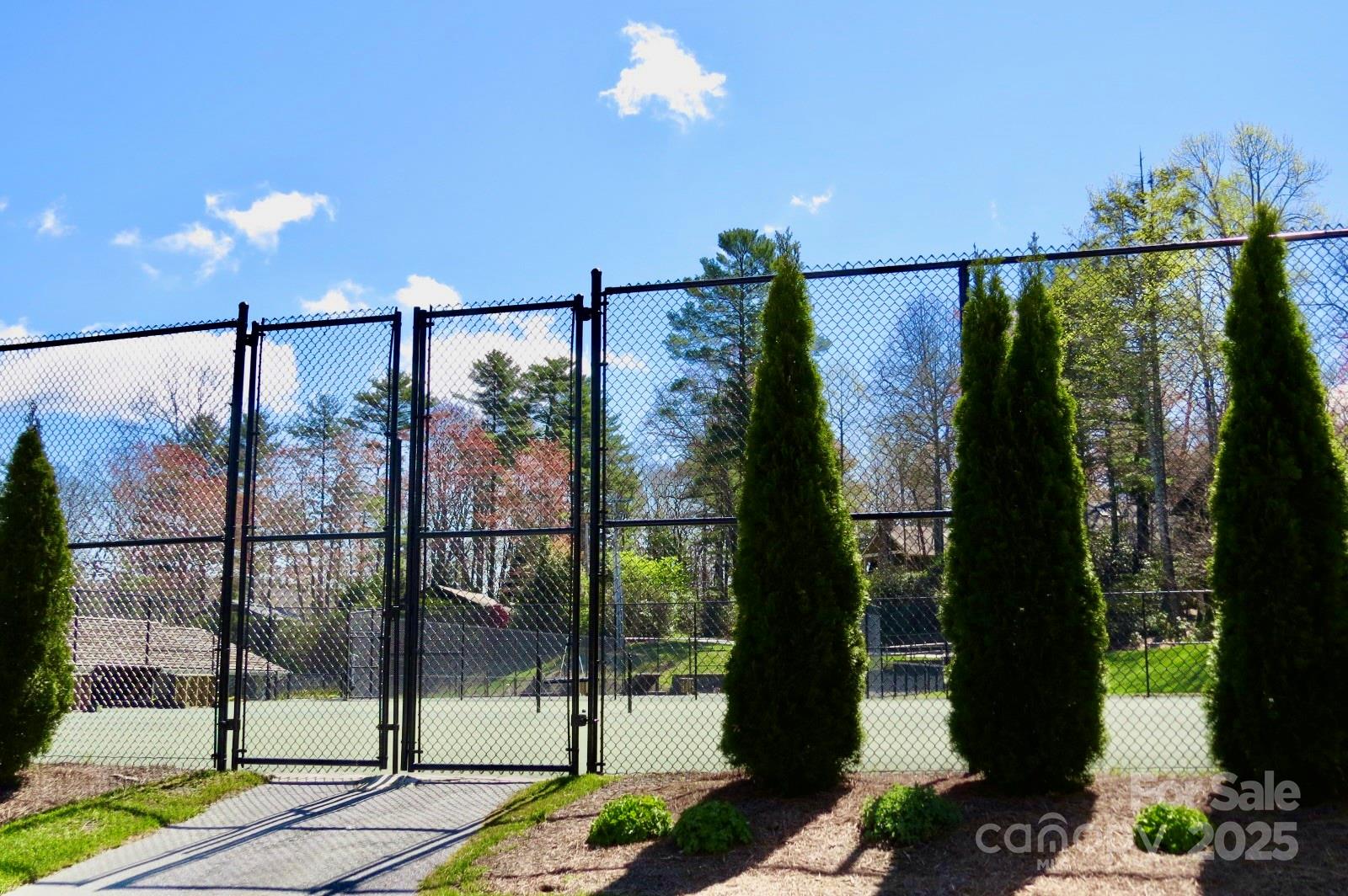 422 Lakeside Drive #L015, L016 — Lake Toxaway