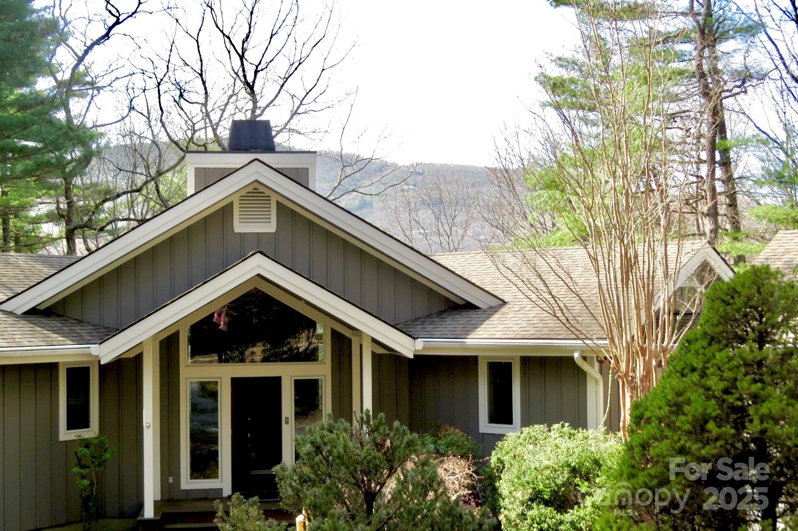 422 Lakeside Drive #L015, L016 — Lake Toxaway