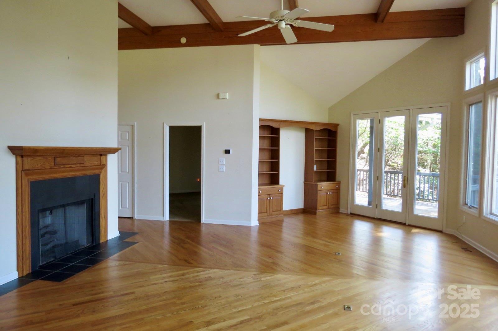 422 Lakeside Drive #L015, L016 — Lake Toxaway