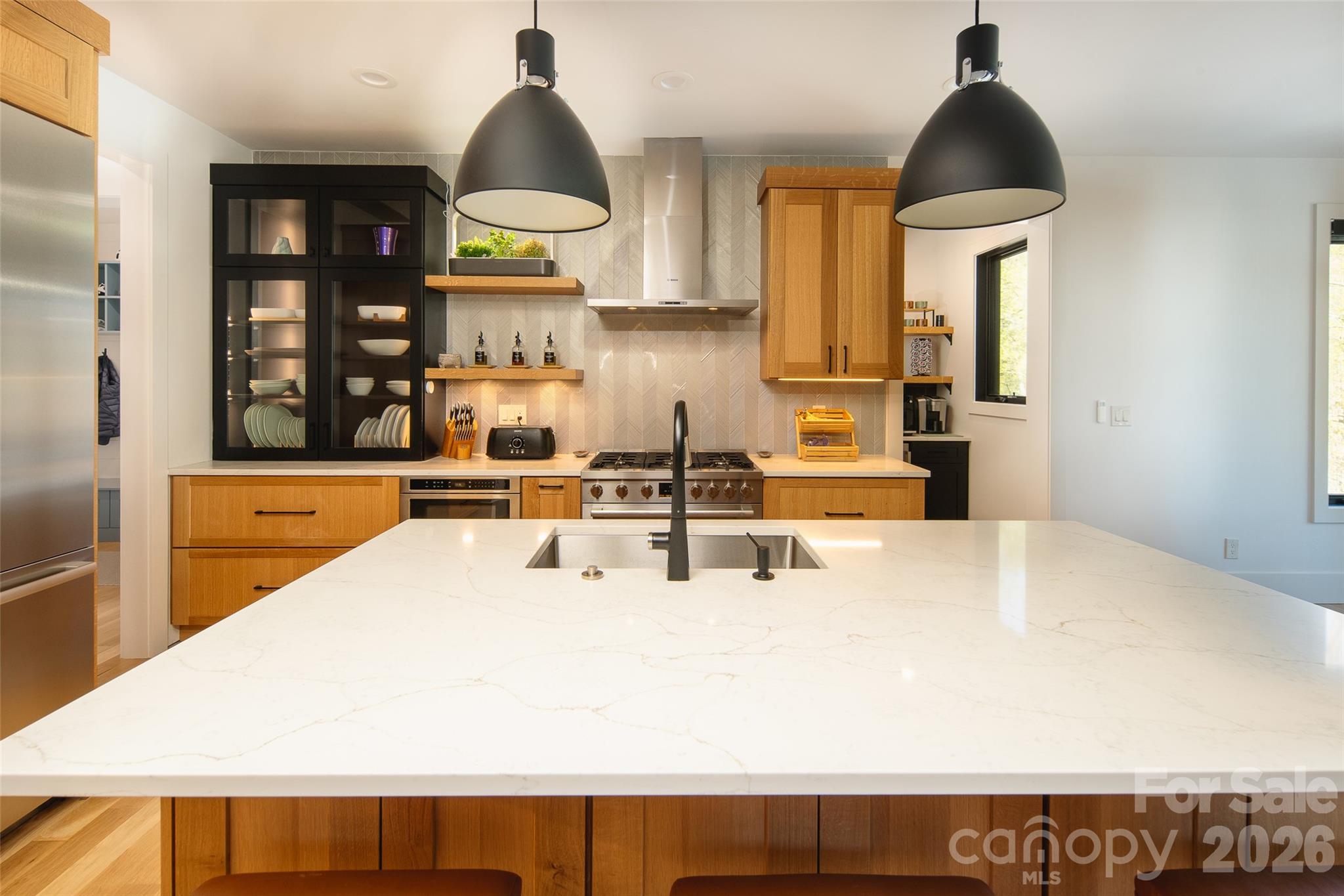 42 Spring Cove Road — Asheville
