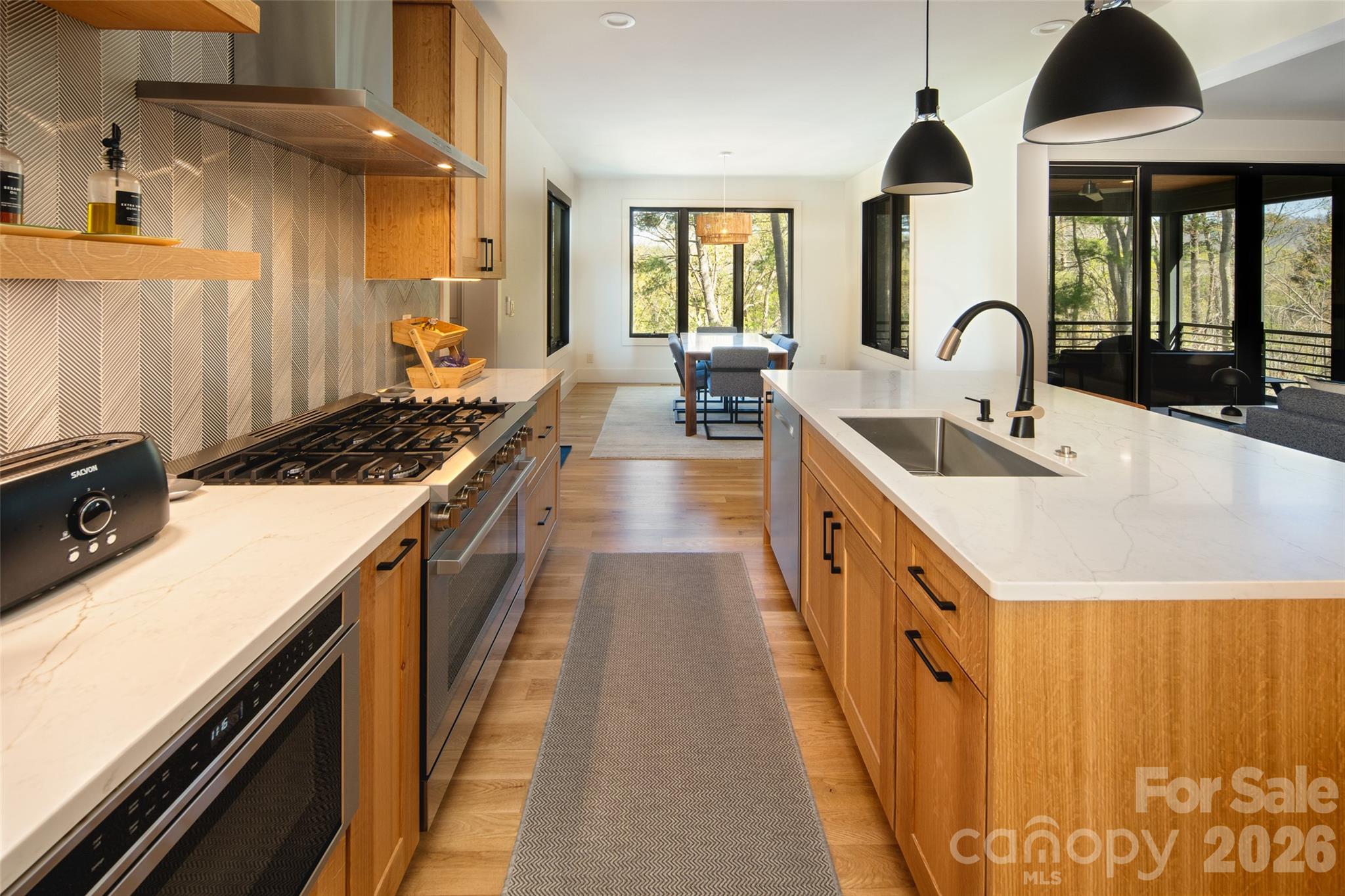 42 Spring Cove Road — Asheville