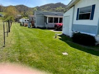 25 Summer Place Drive — Waynesville