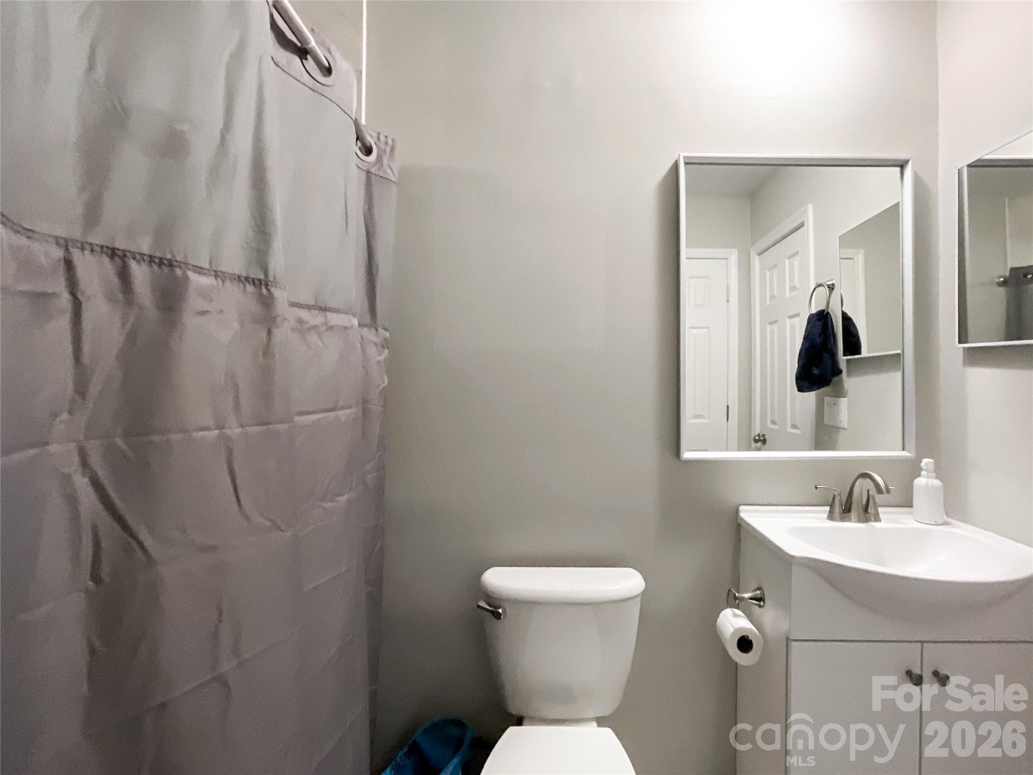 2113 Killarney Place — Charlotte