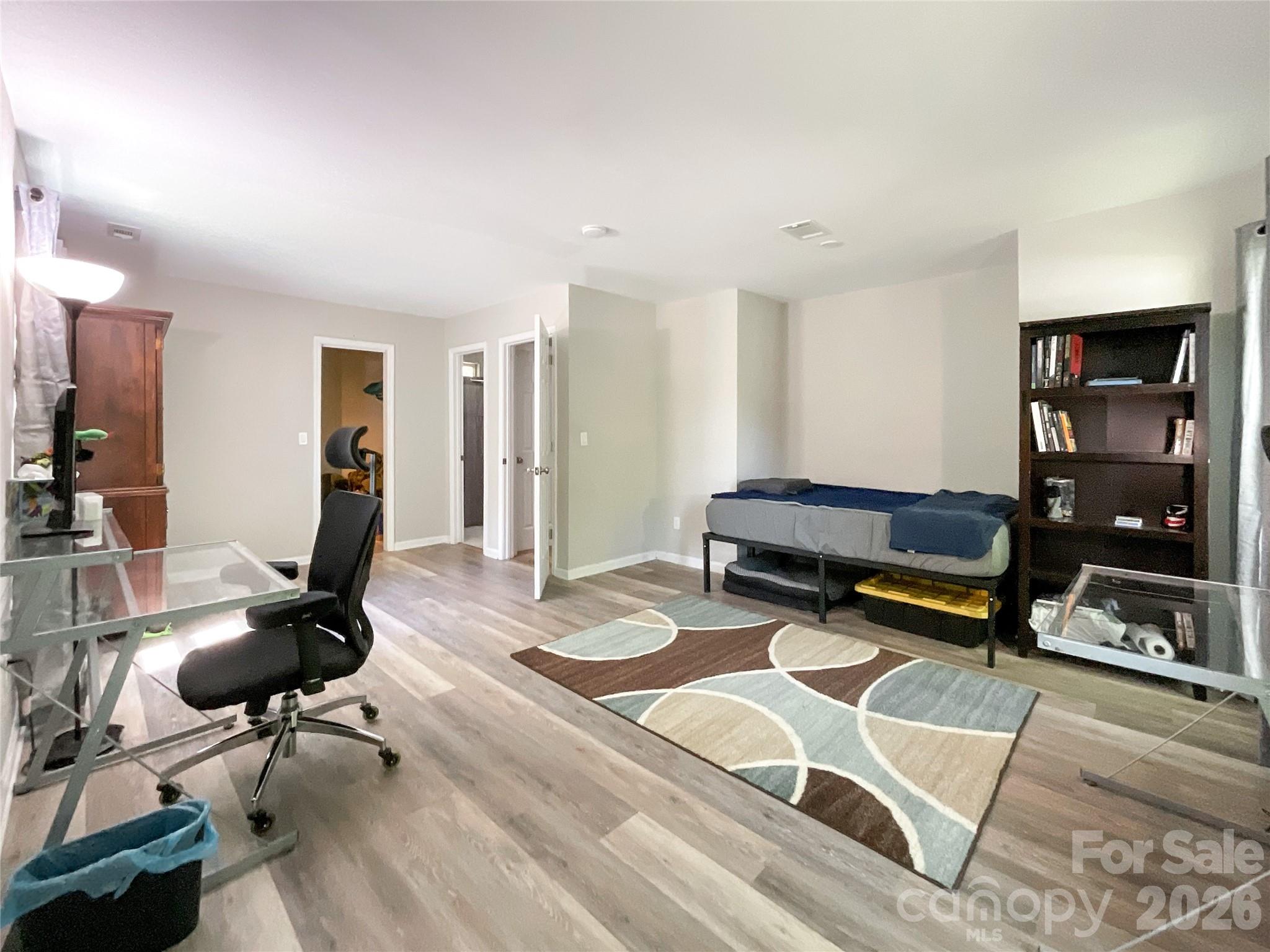 2113 Killarney Place — Charlotte