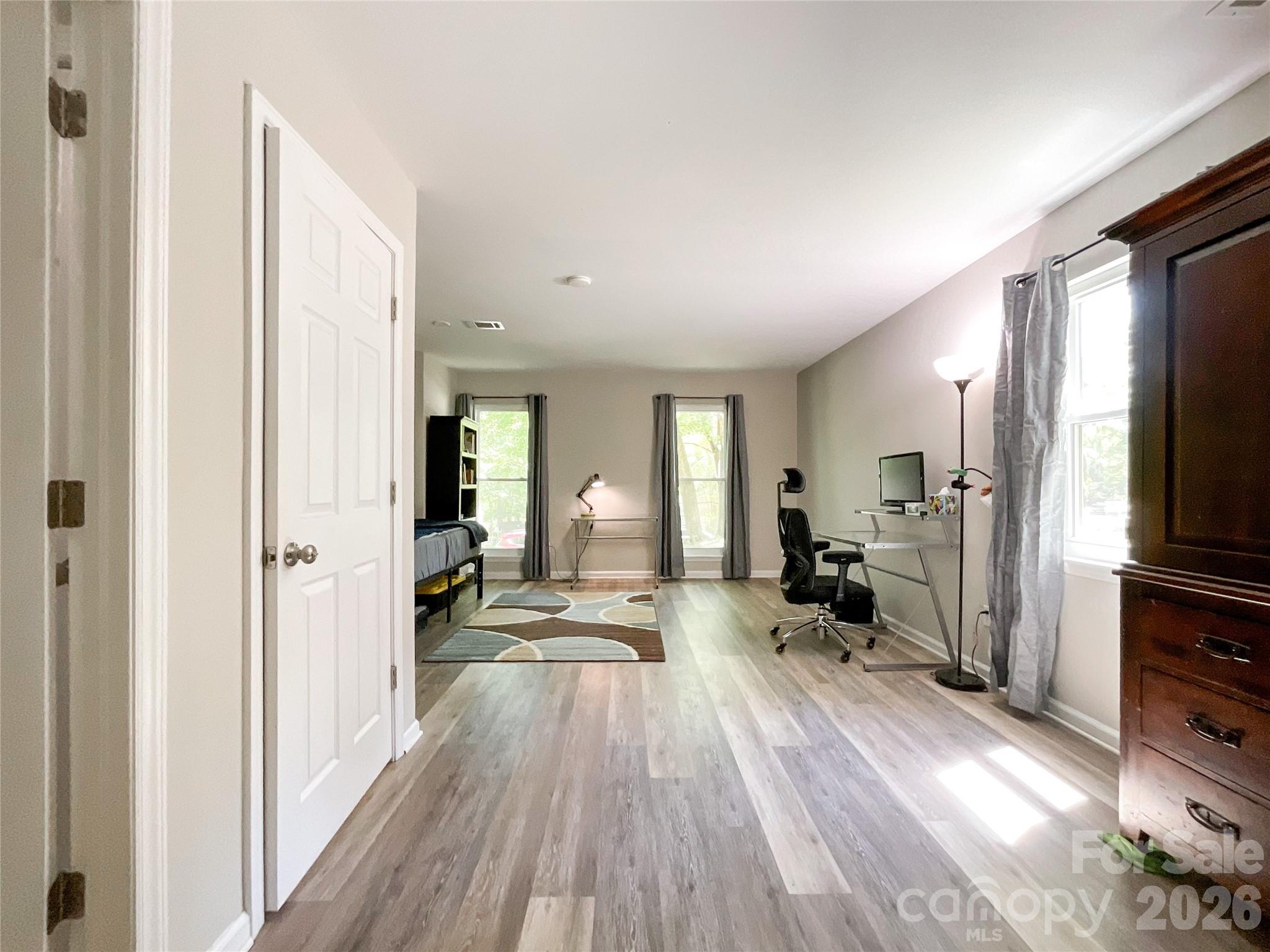 2113 Killarney Place — Charlotte