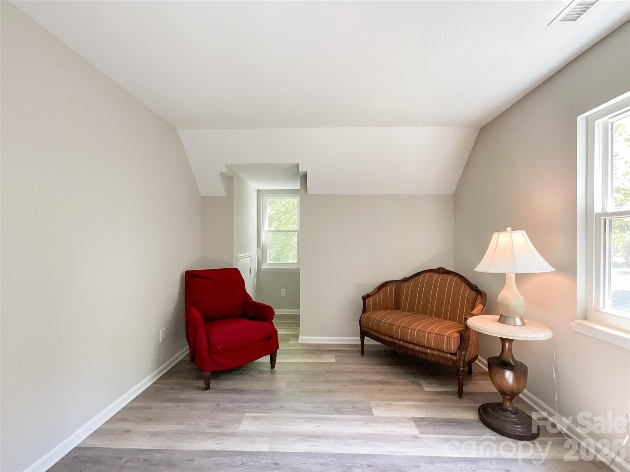 2113 Killarney Place — Charlotte