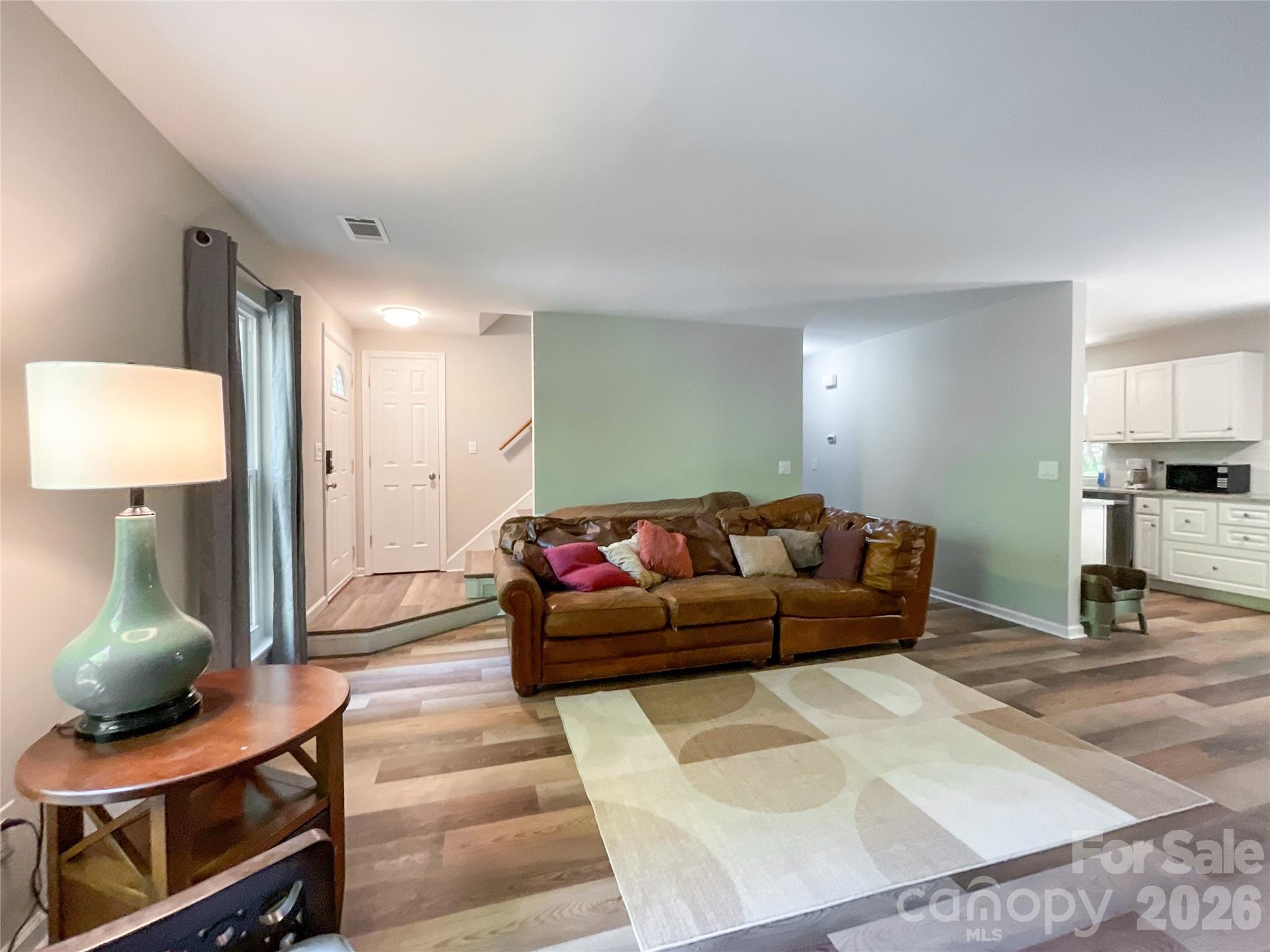 2113 Killarney Place — Charlotte