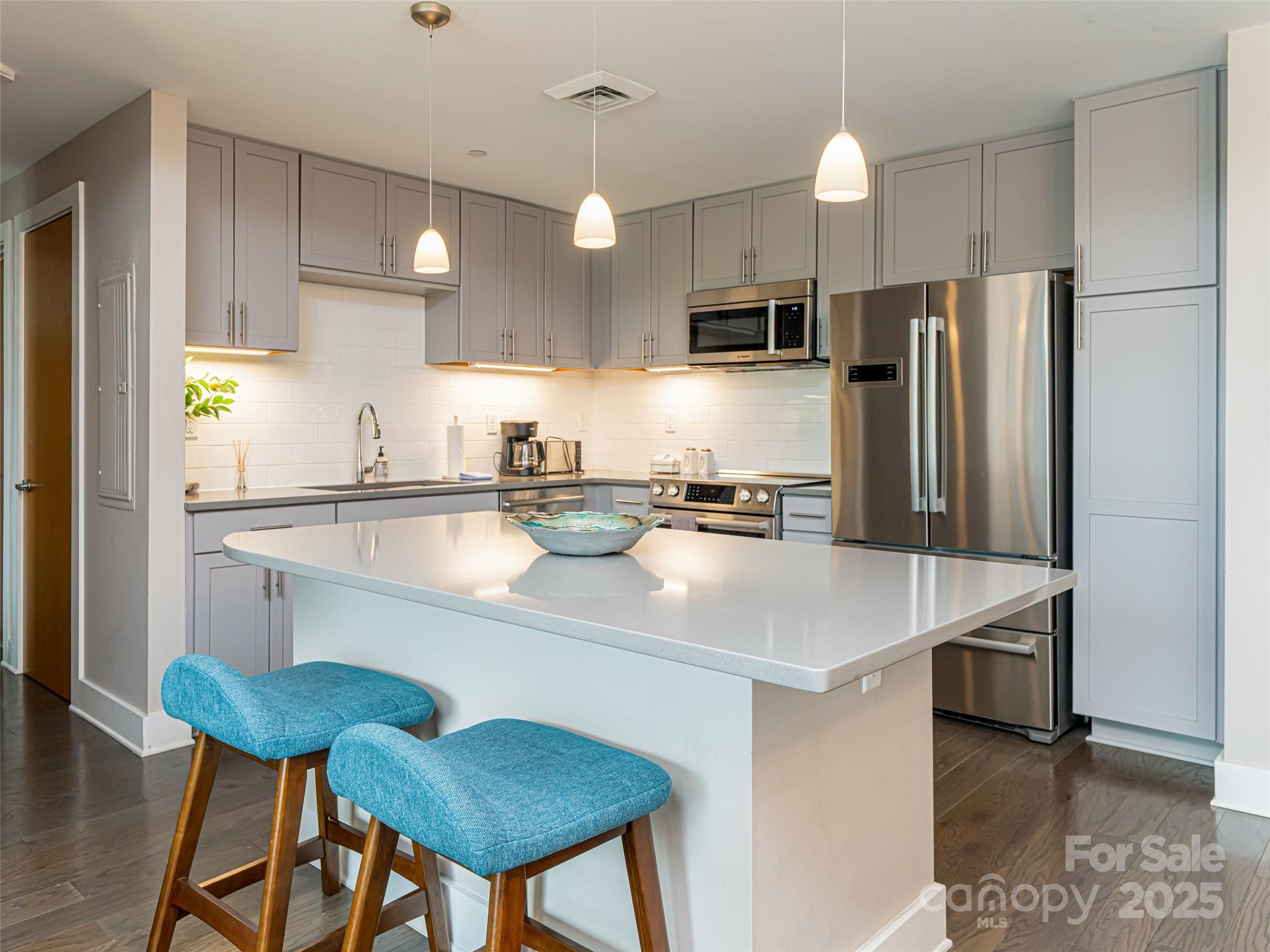 45 Asheland Avenue #405 — Asheville