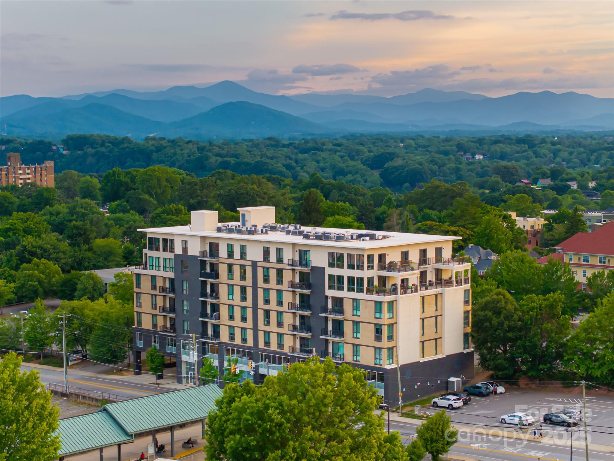 45 Asheland Avenue #405 — Asheville