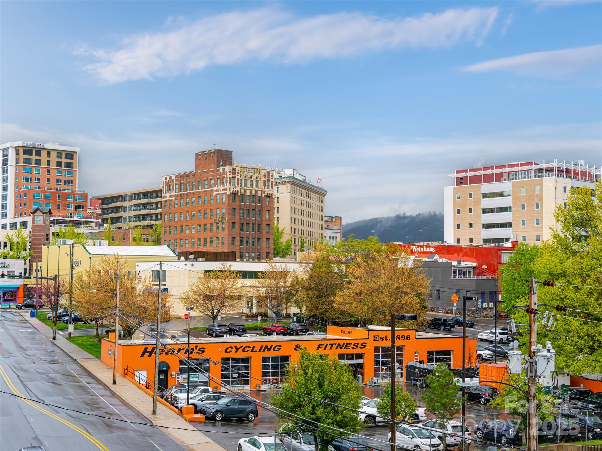 45 Asheland Avenue #405 — Asheville