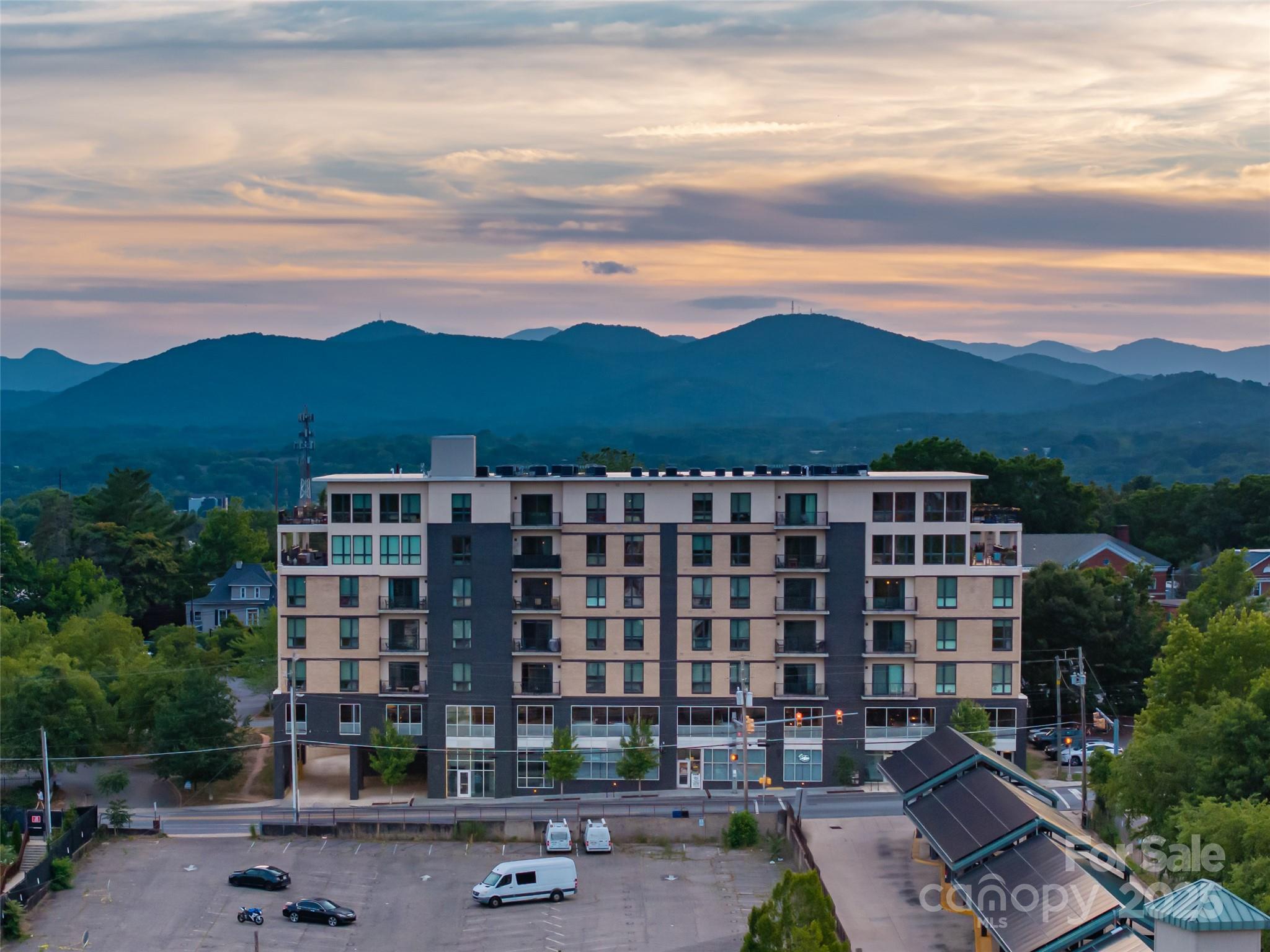 45 Asheland Avenue #405 — Asheville