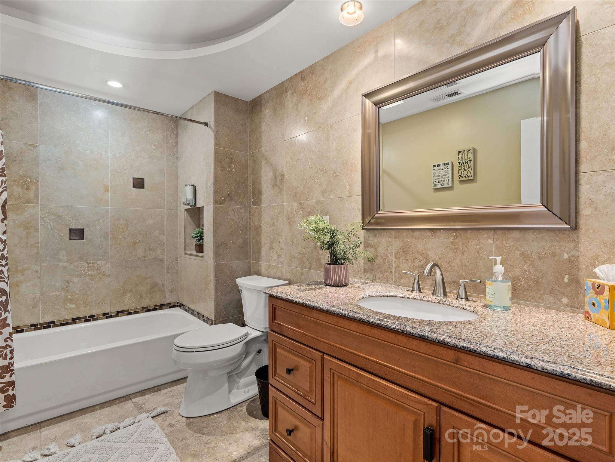 184 Aurora Drive — Asheville