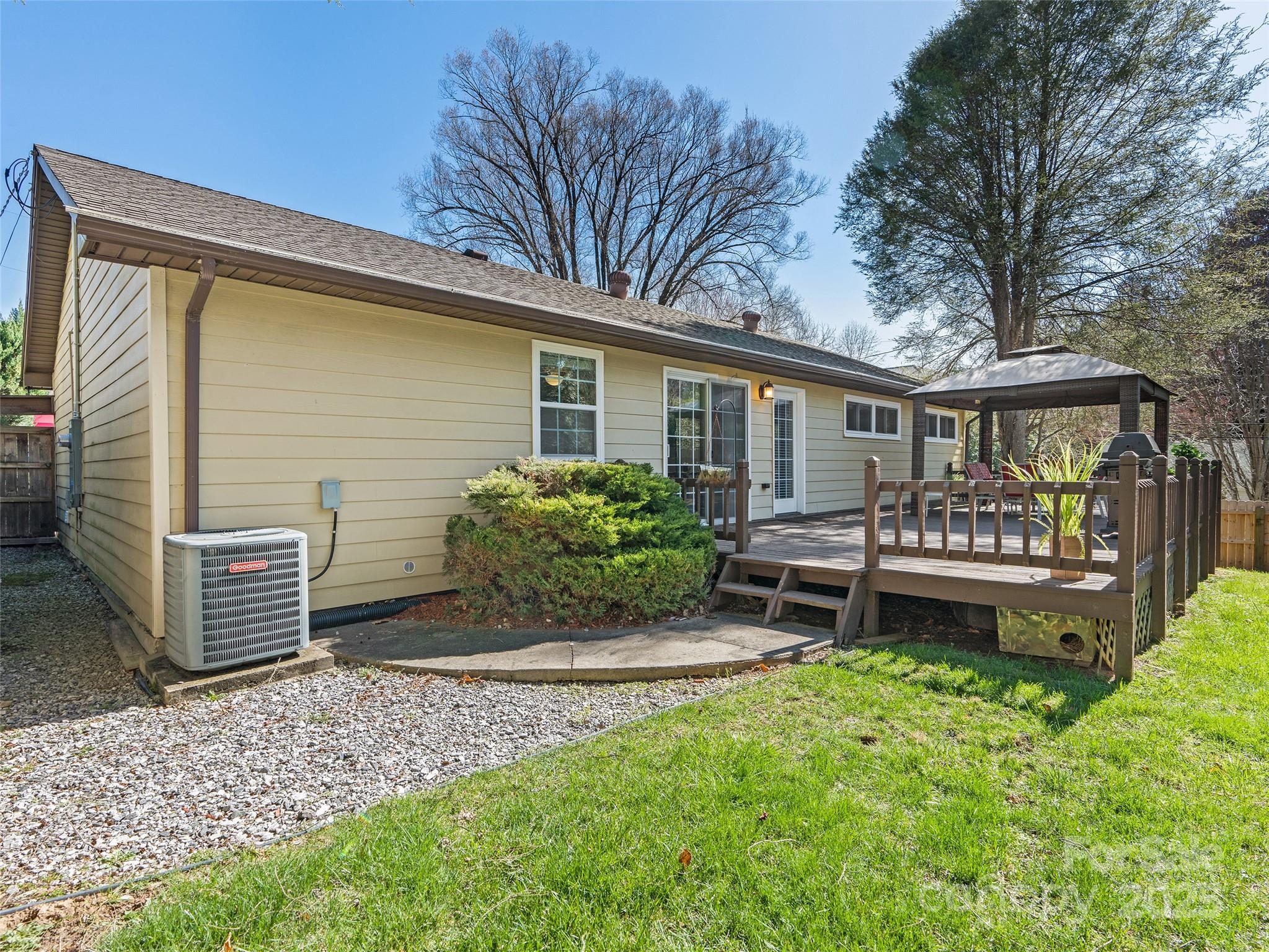184 Aurora Drive — Asheville