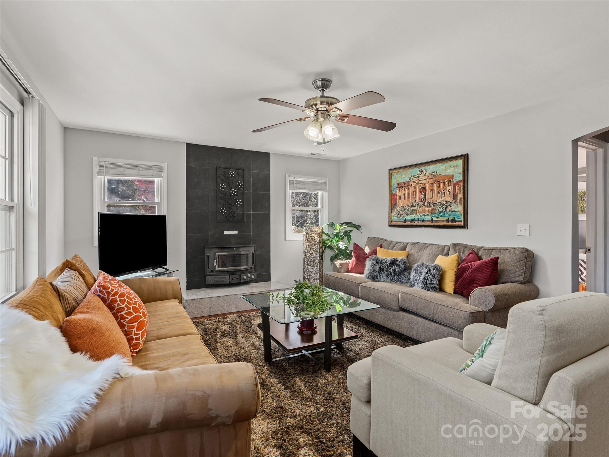 184 Aurora Drive — Asheville
