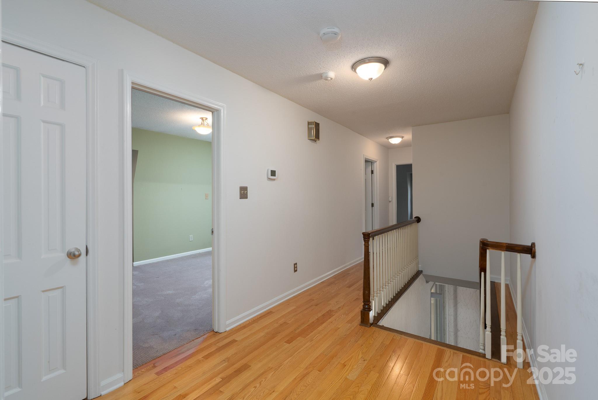 758 Williamsburg Drive NE — Concord