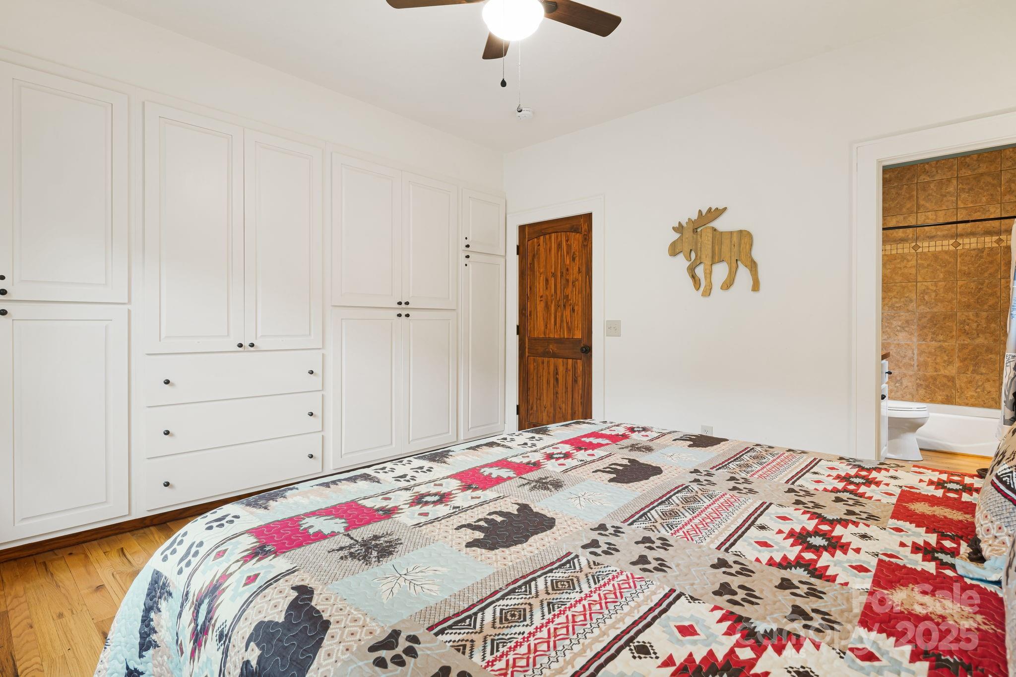 79 Slumber Lane — Sylva