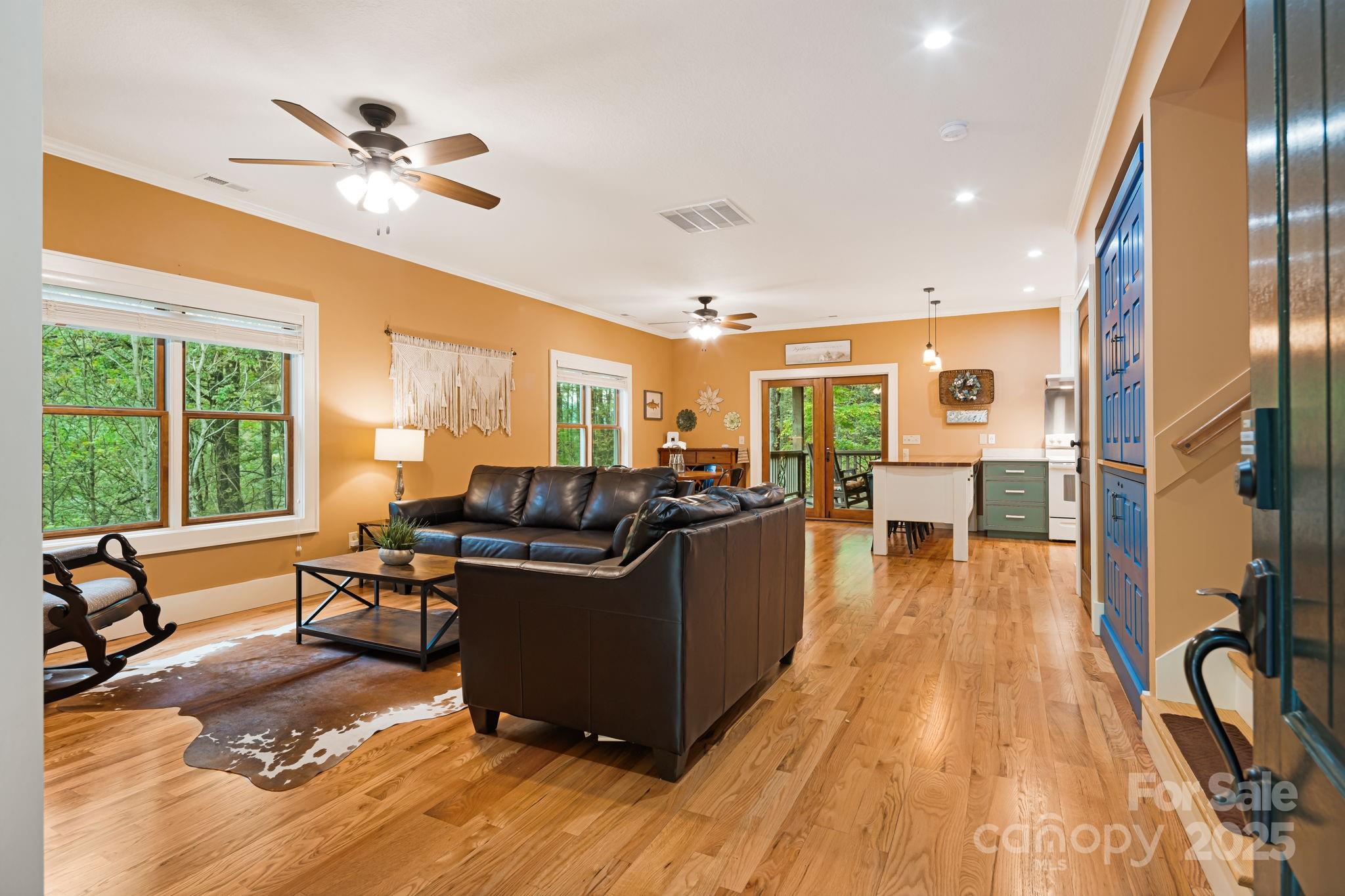 79 Slumber Lane — Sylva