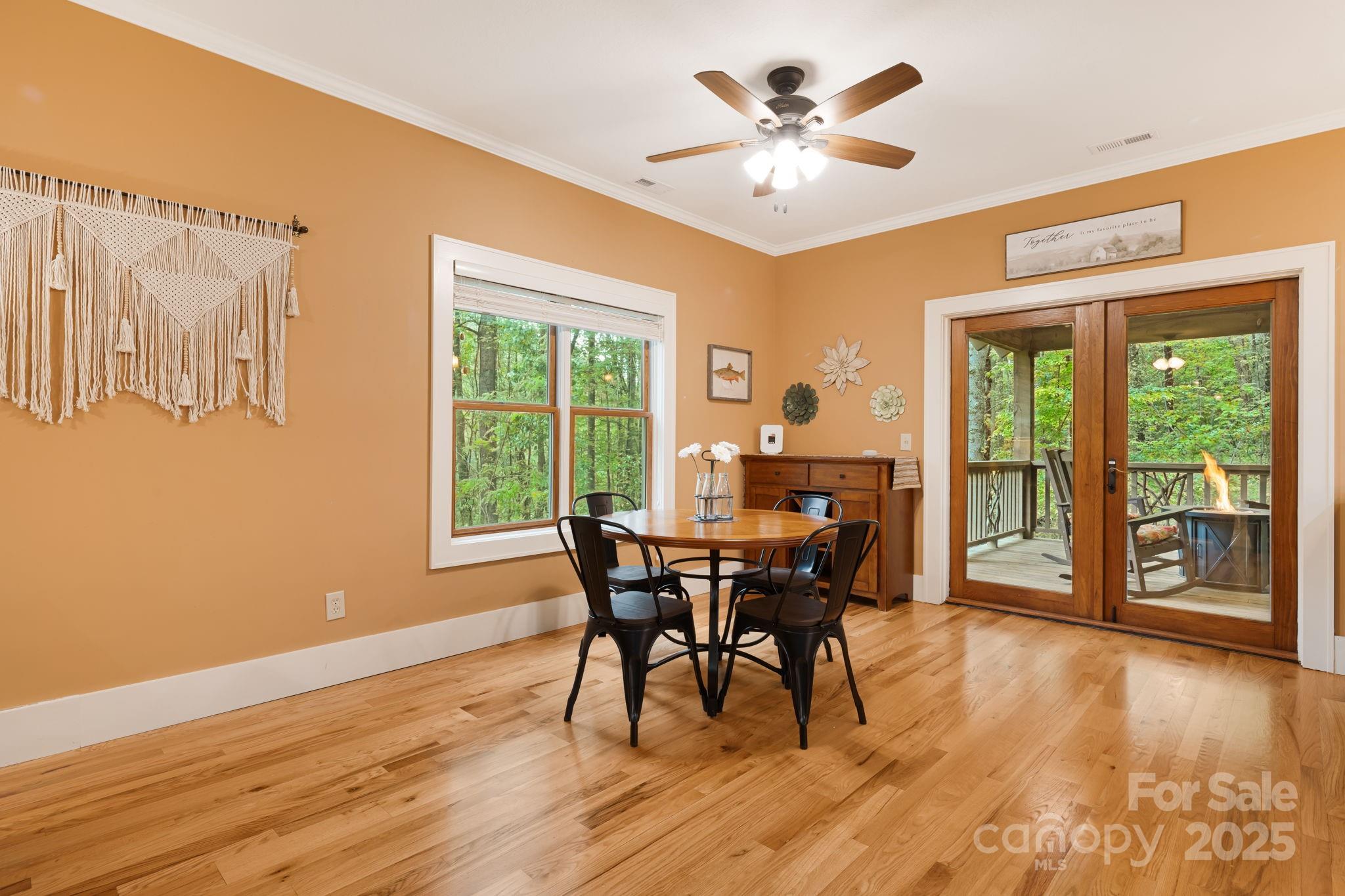 79 Slumber Lane — Sylva