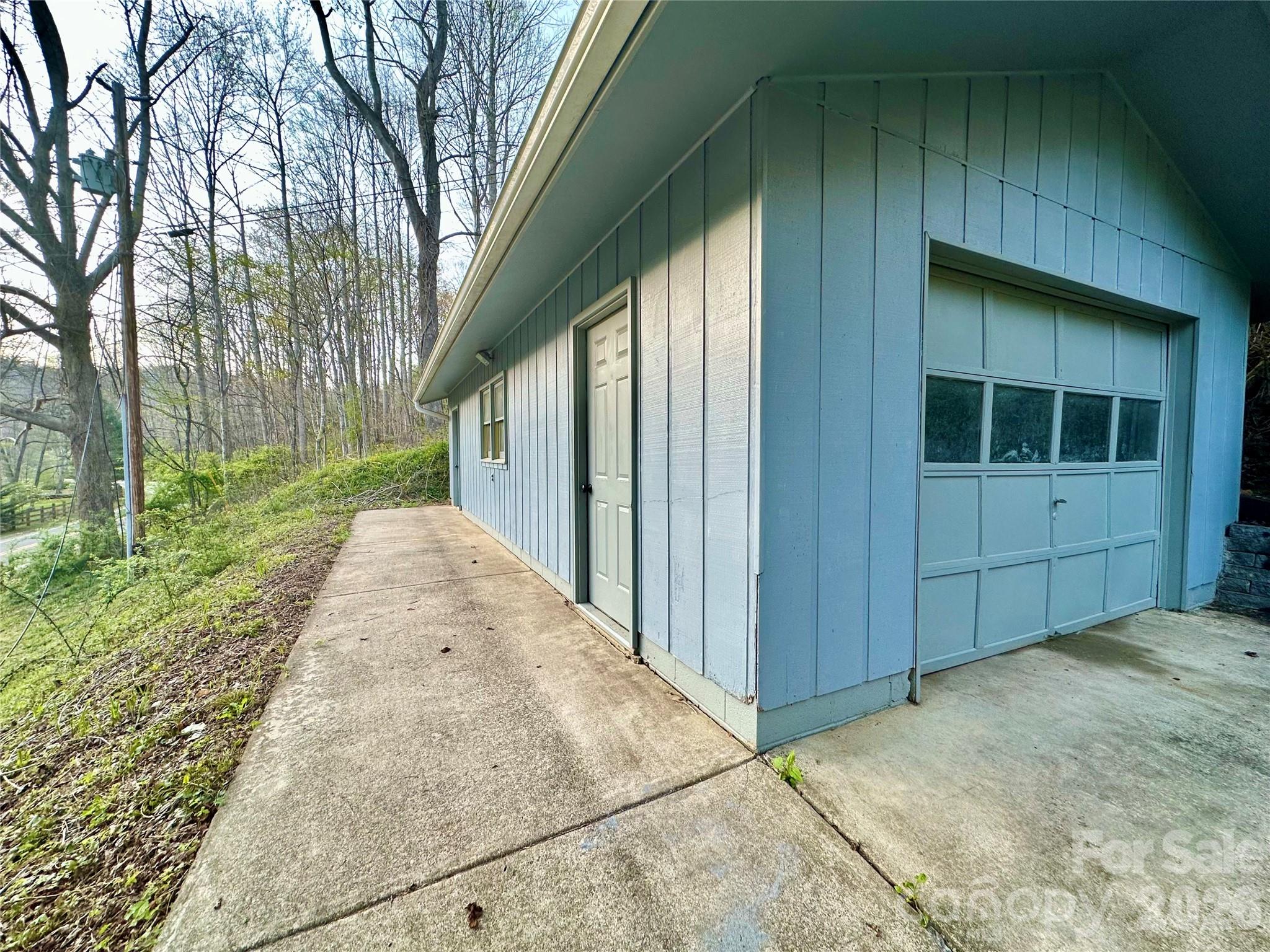 5381 State HWY 197 S Highway #3 — Burnsville