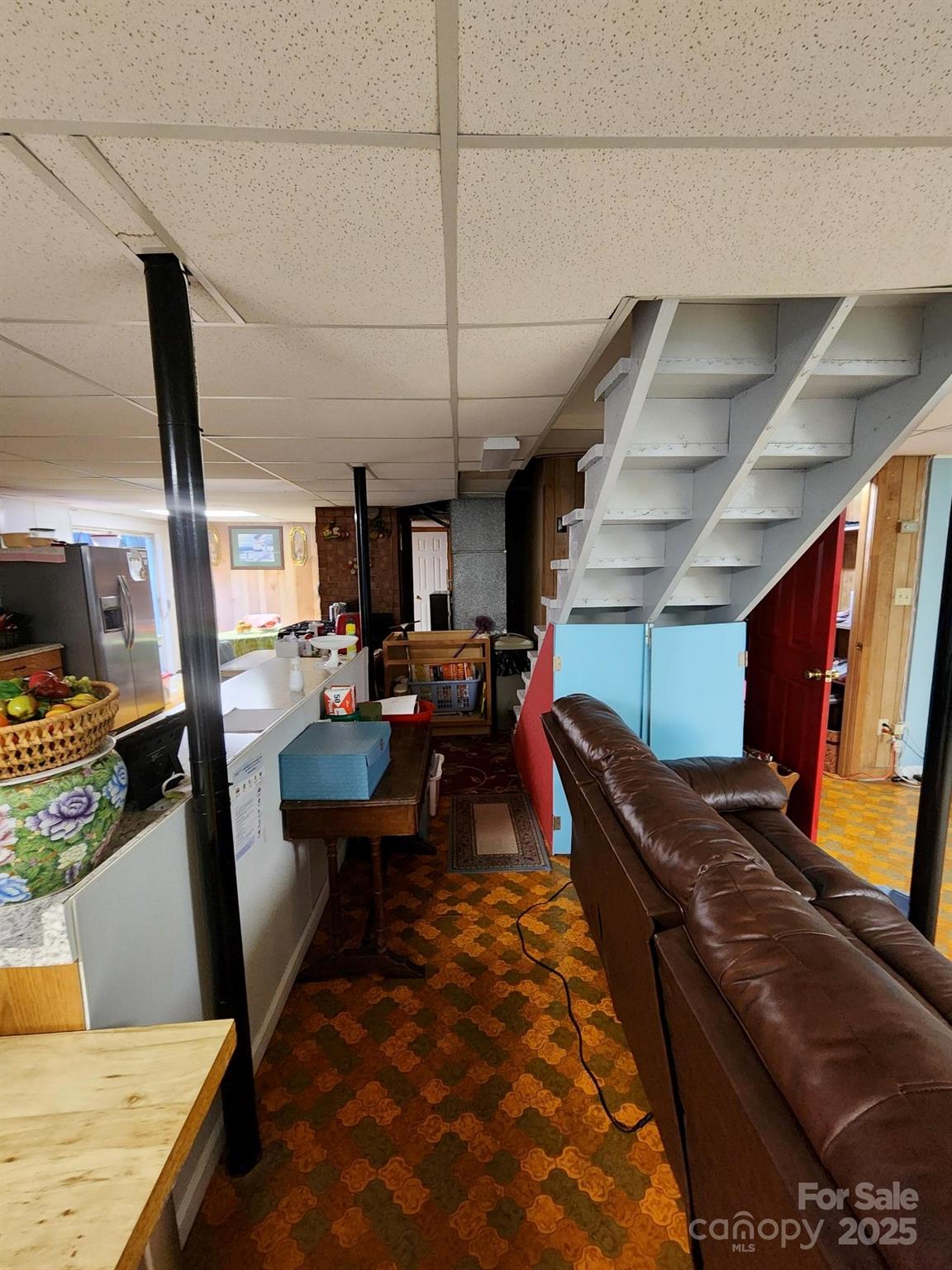 406 S Caldwell Avenue — Newton