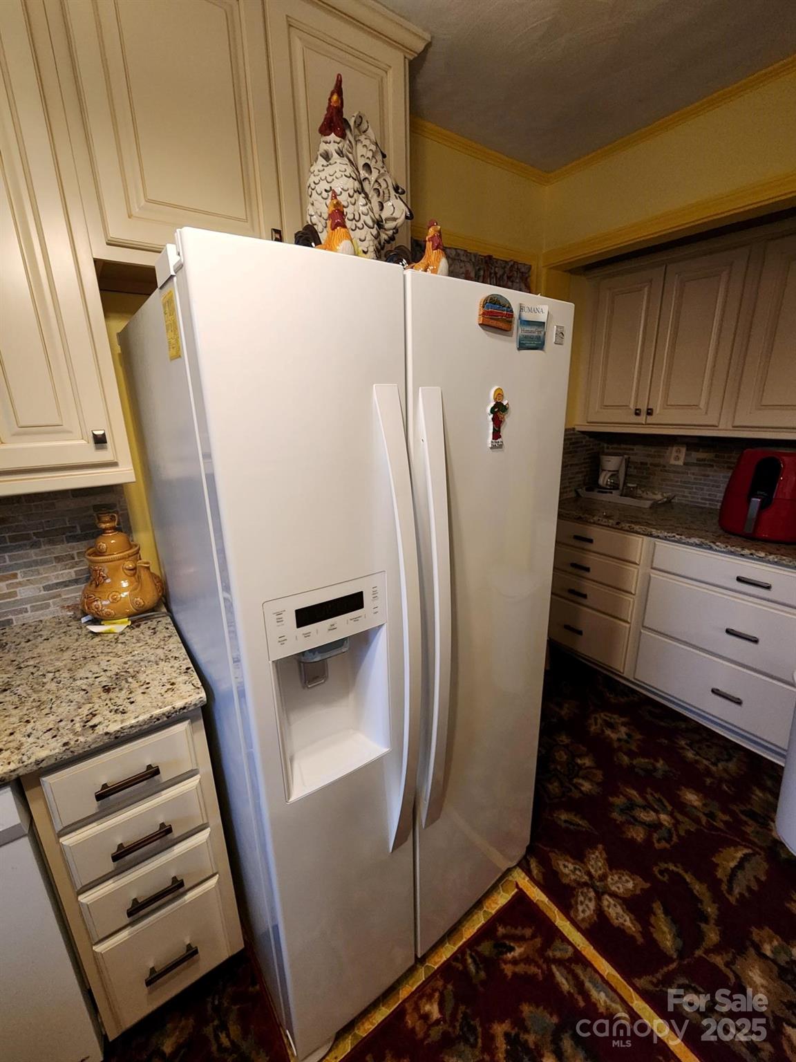 406 S Caldwell Avenue — Newton