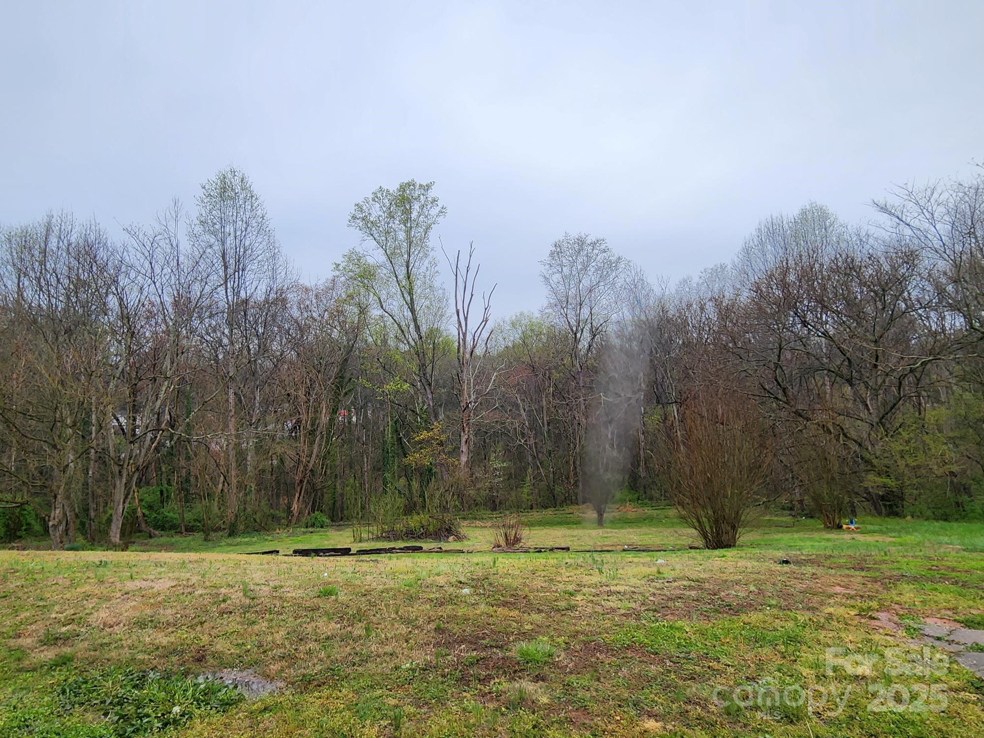406 S Caldwell Avenue — Newton