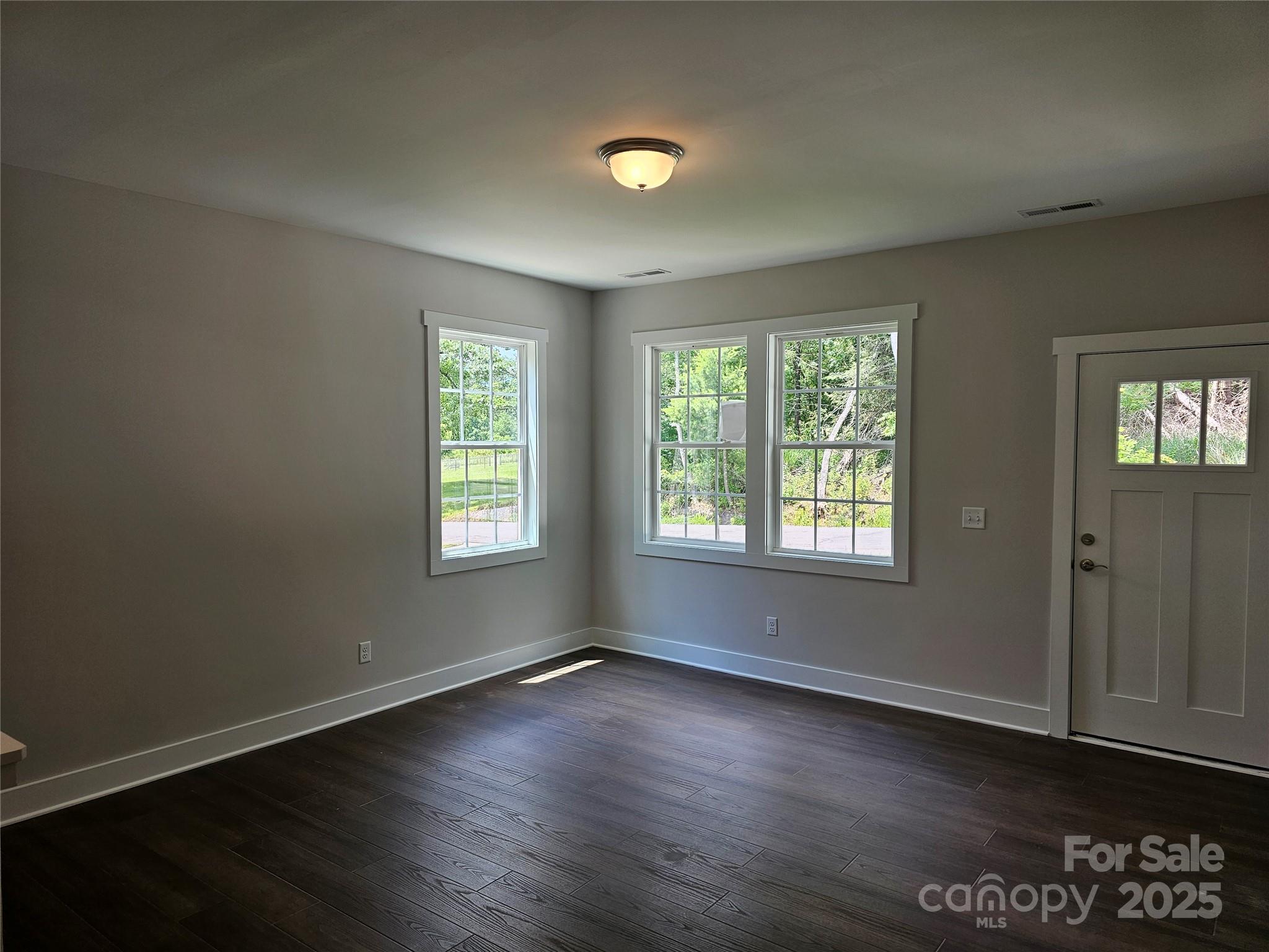 139 Brooks Cove Road — Black Mountain