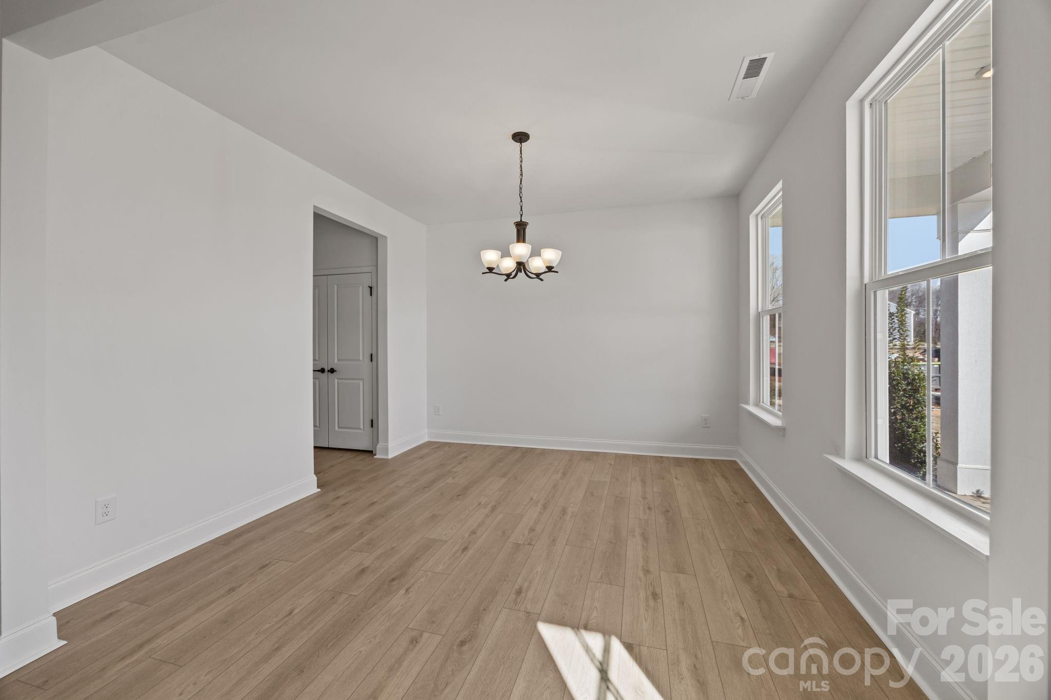 124 Canary Lane — Mooresville