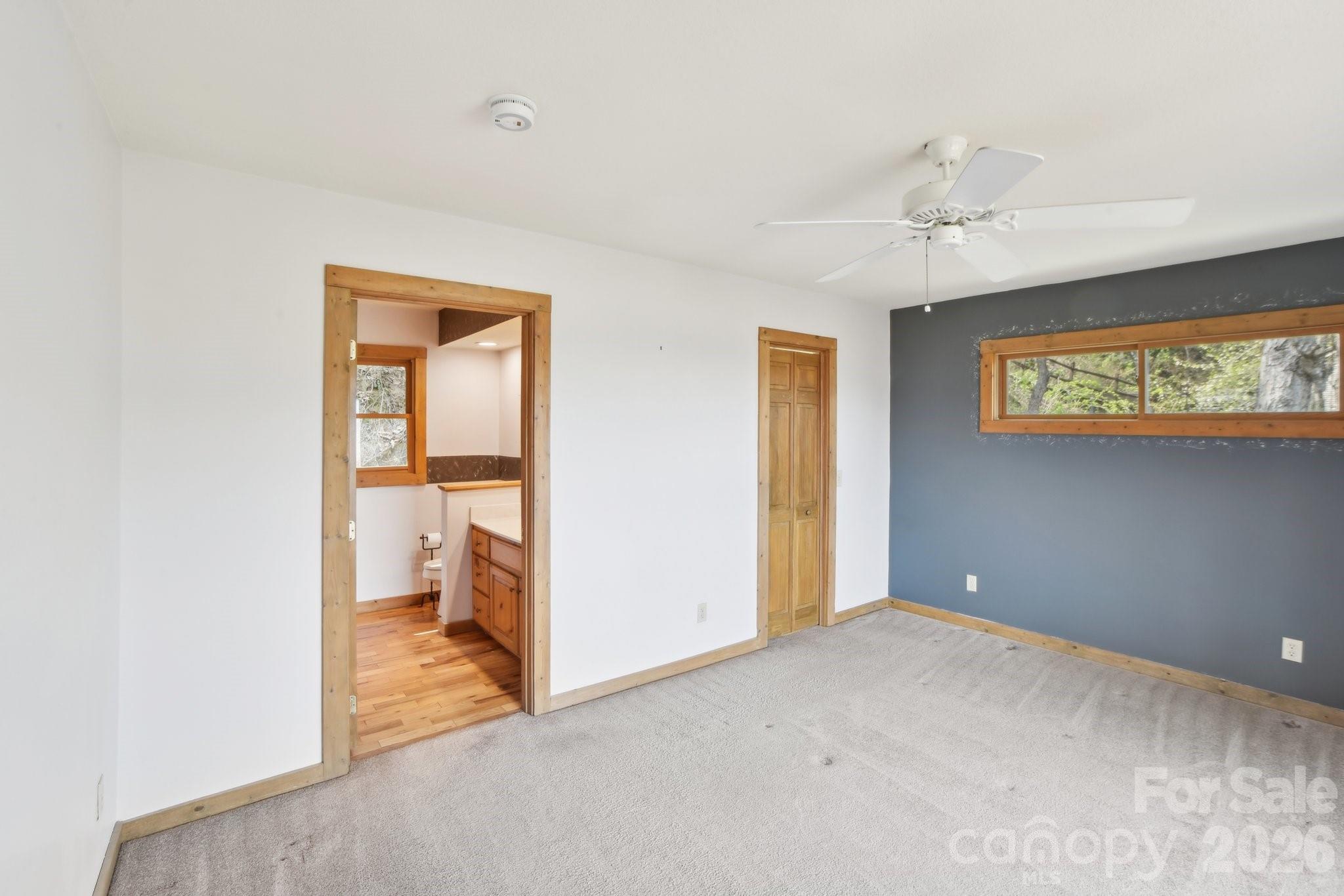 1426 Setzer Cove Road — Maggie Valley