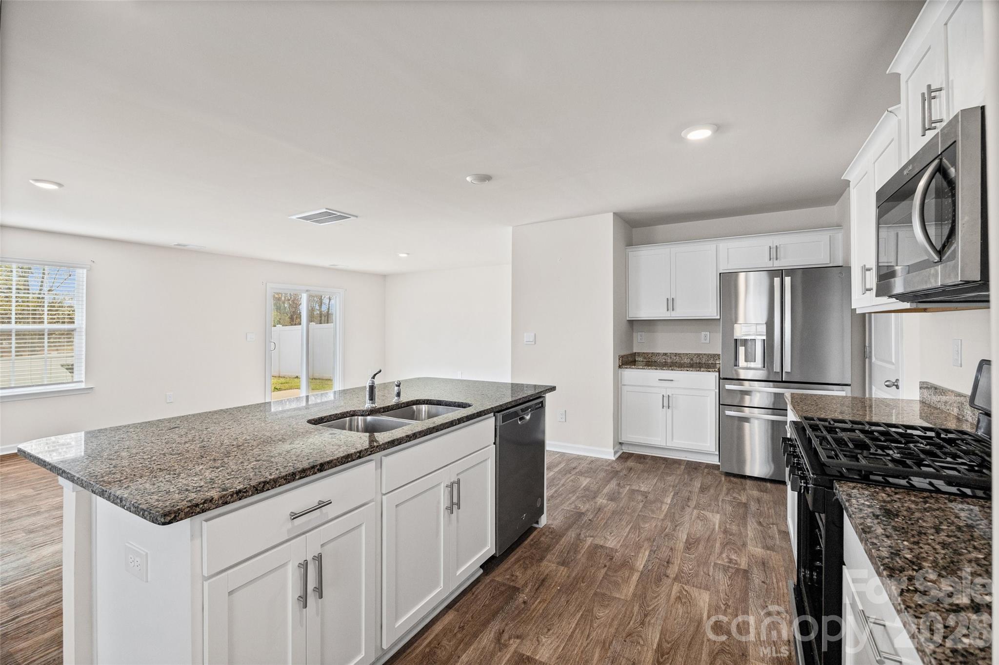 2120 Redstone Drive — York