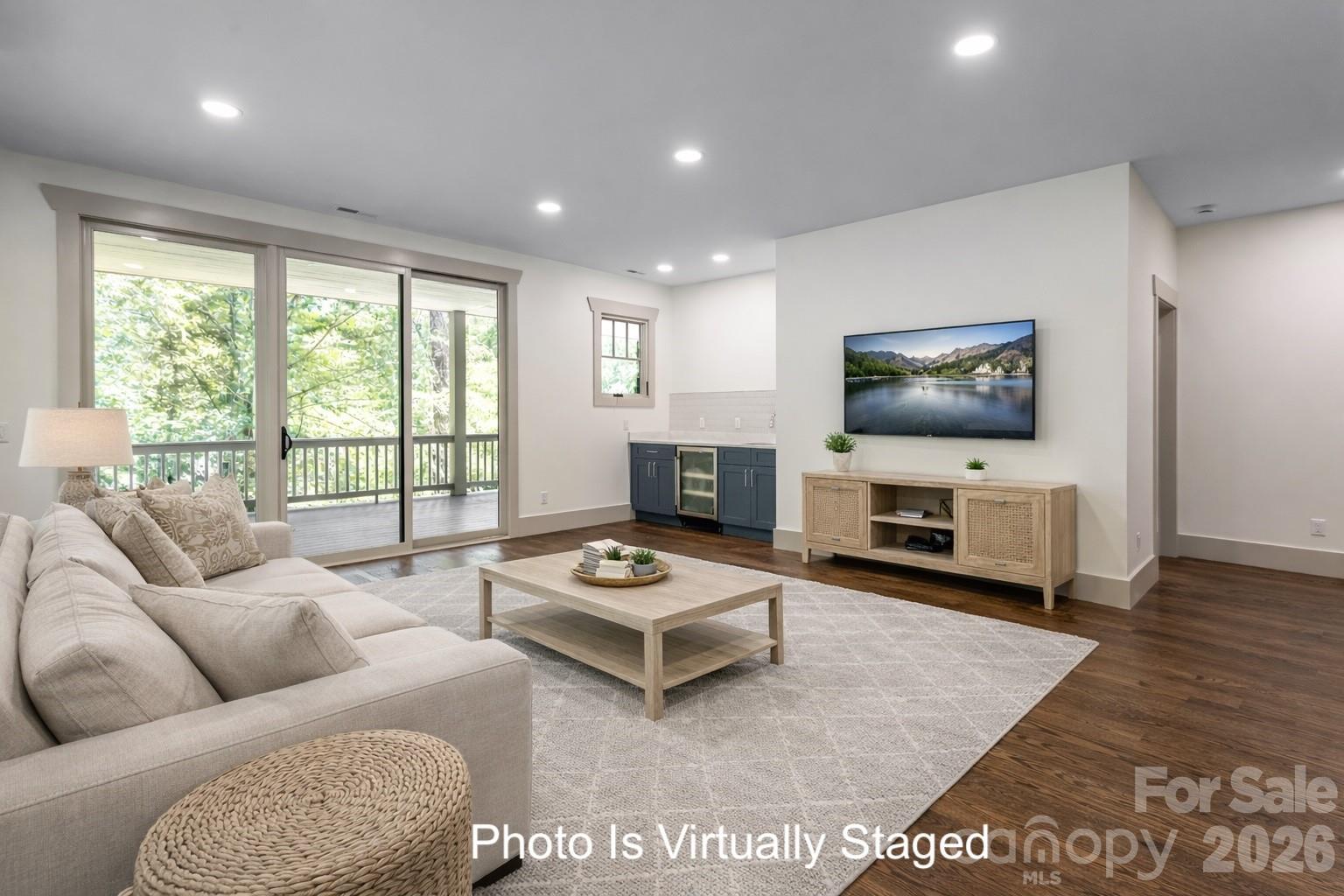 110 Unadilla Avenue — Asheville