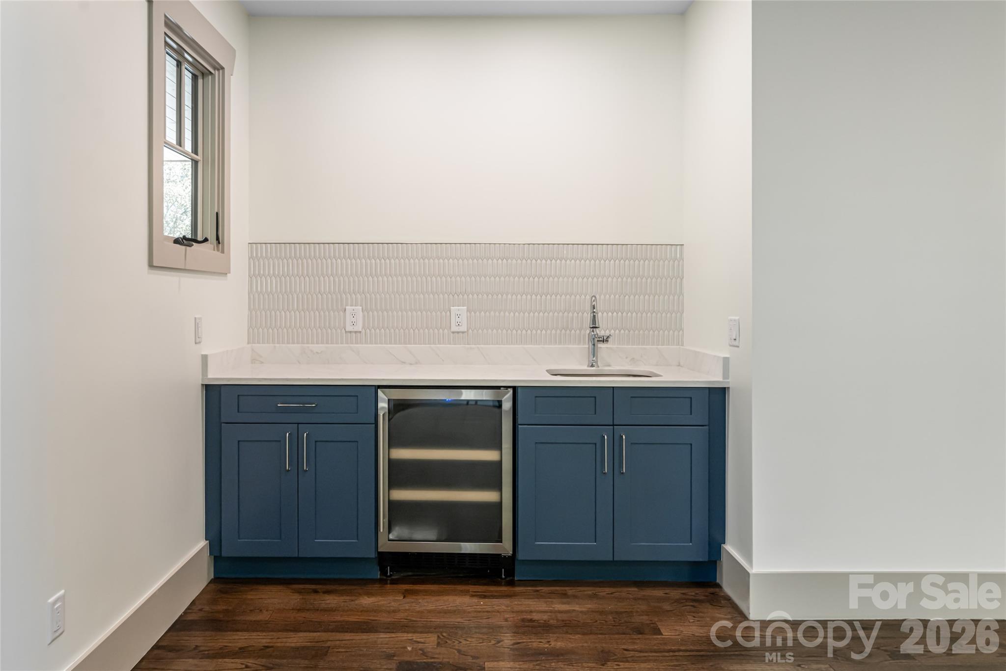 110 Unadilla Avenue — Asheville
