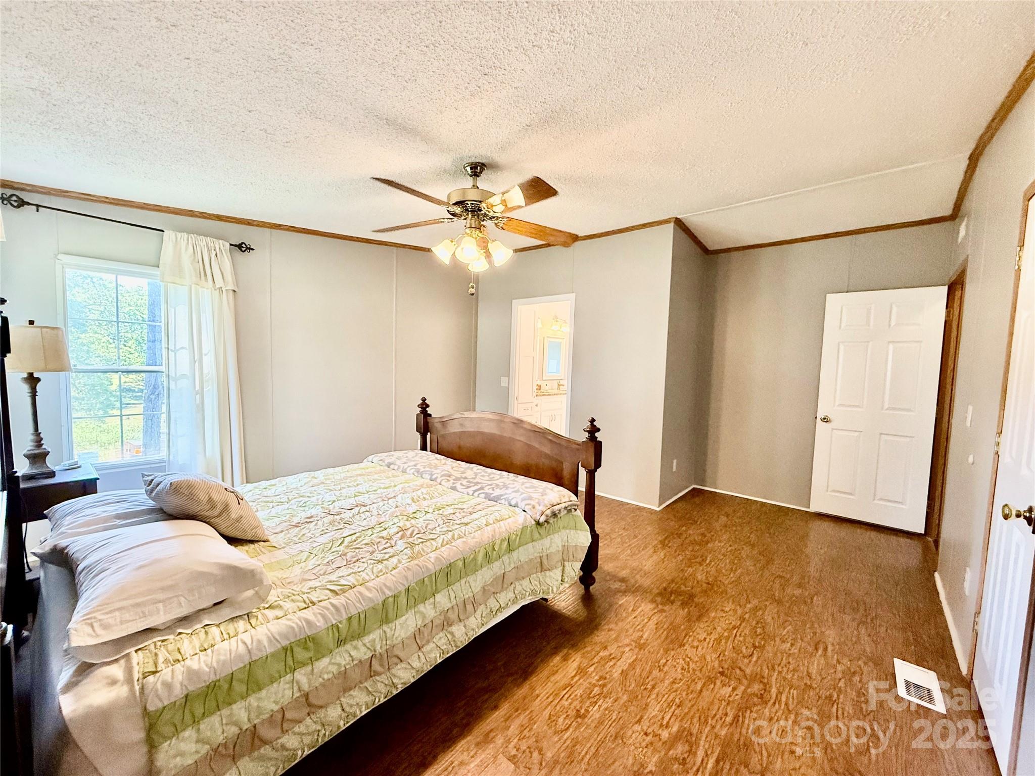 37 Suede Lane — Ridgeway