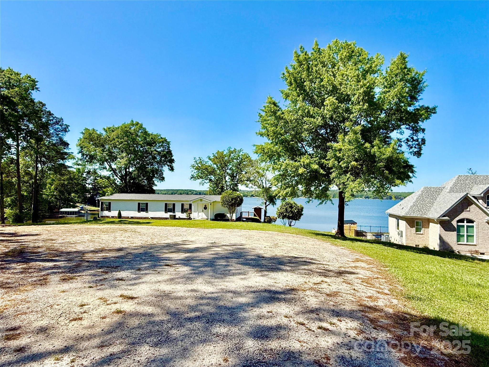 37 Suede Lane — Ridgeway
