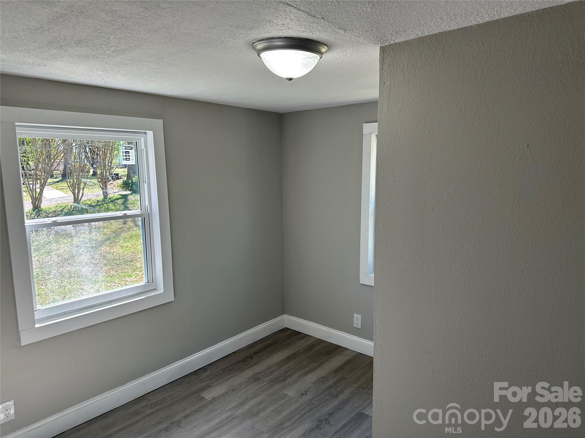 209 Brookview Road — Statesville