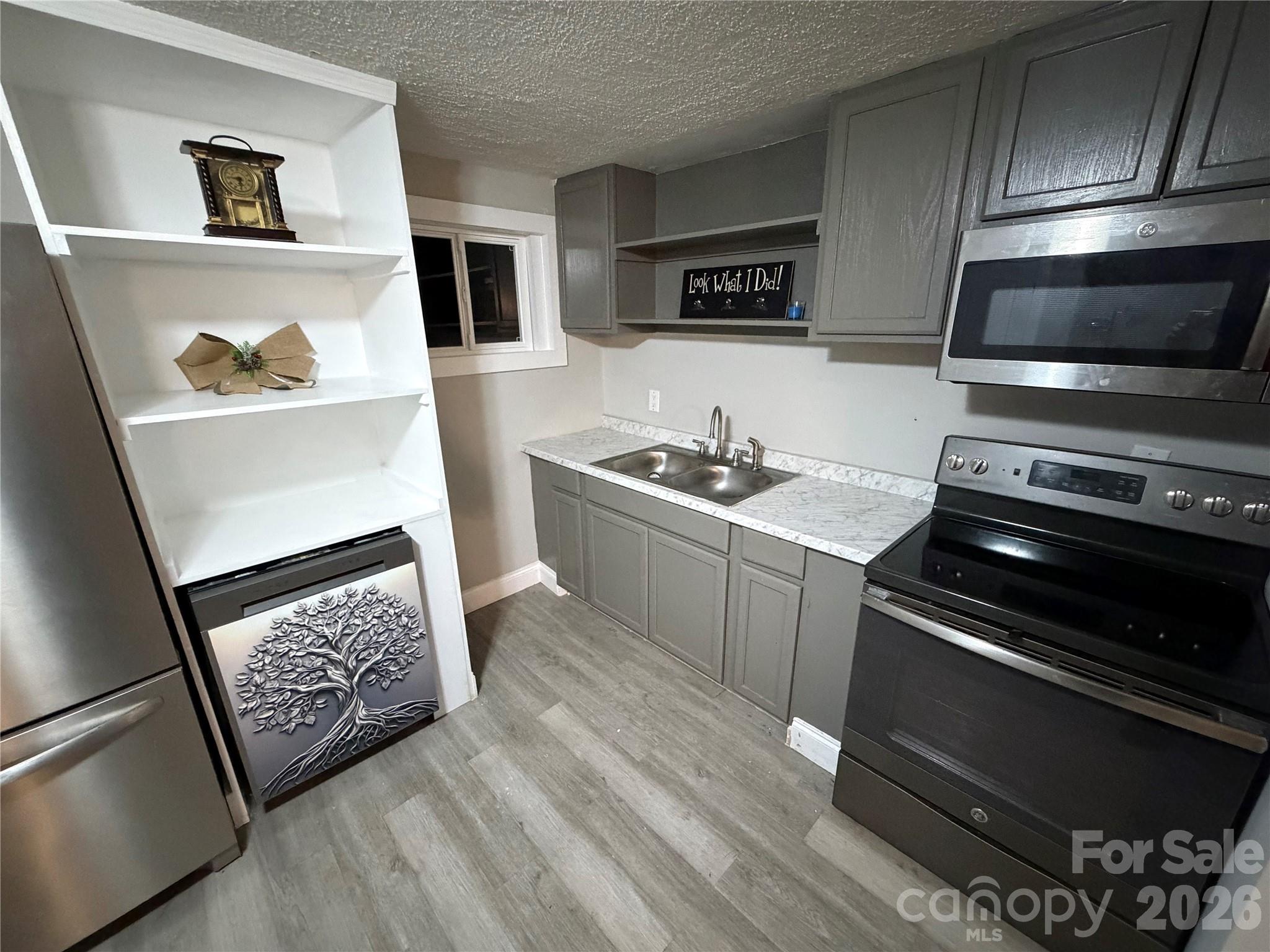 209 Brookview Road — Statesville