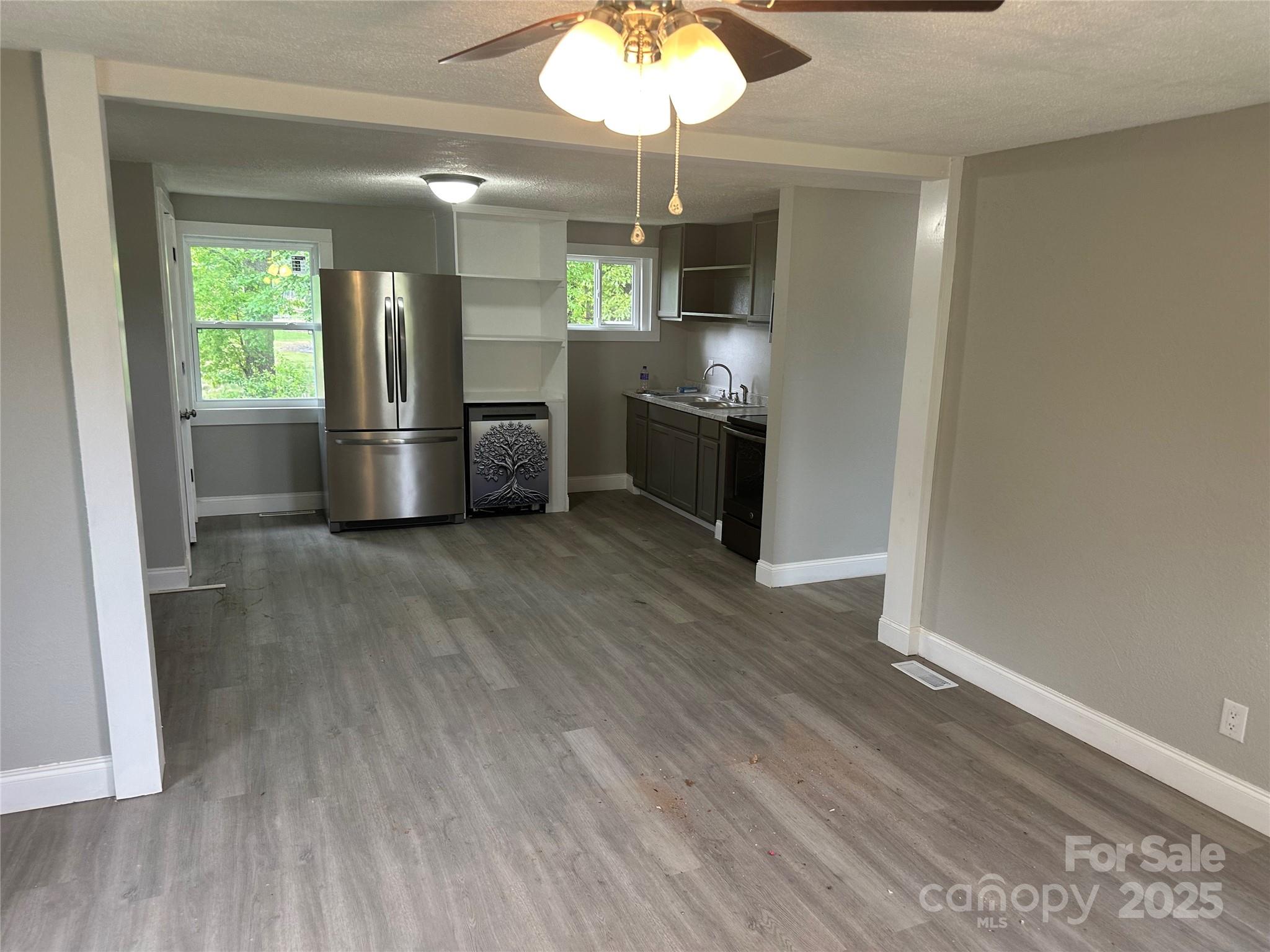 209 Brookview Road — Statesville