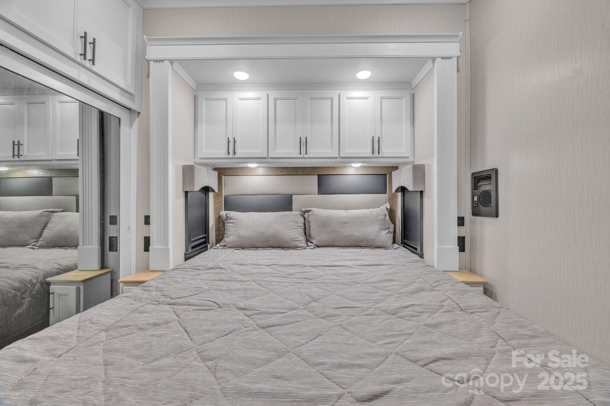 177 Finch Way — West Jefferson