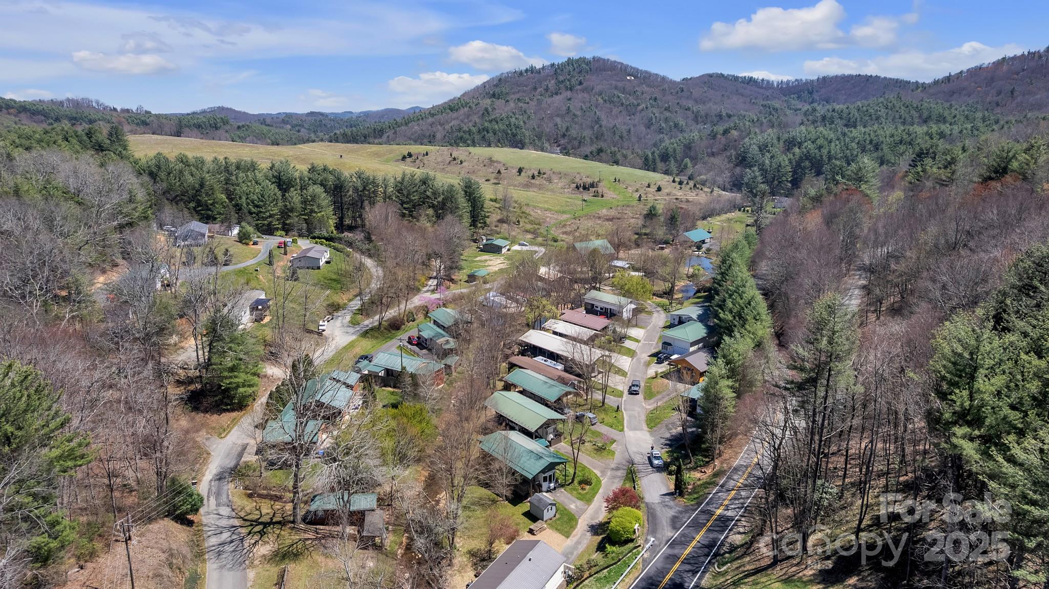 177 Finch Way — West Jefferson