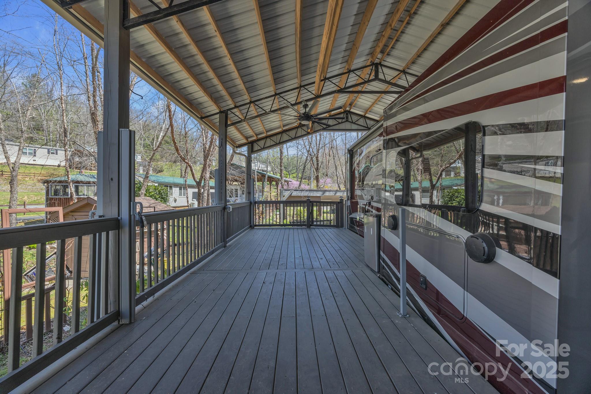 177 Finch Way — West Jefferson