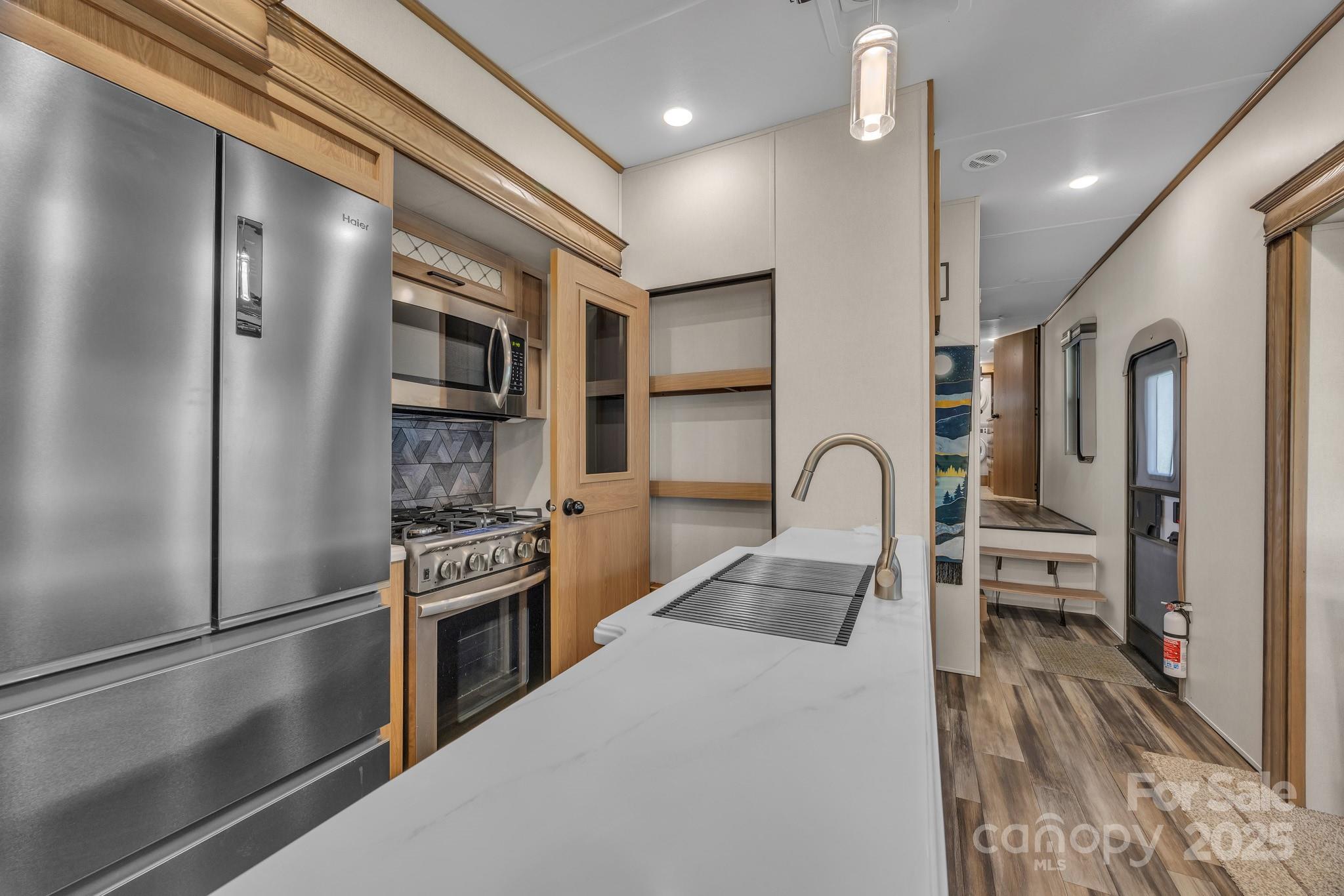 195 Finch Way #7 — West Jefferson