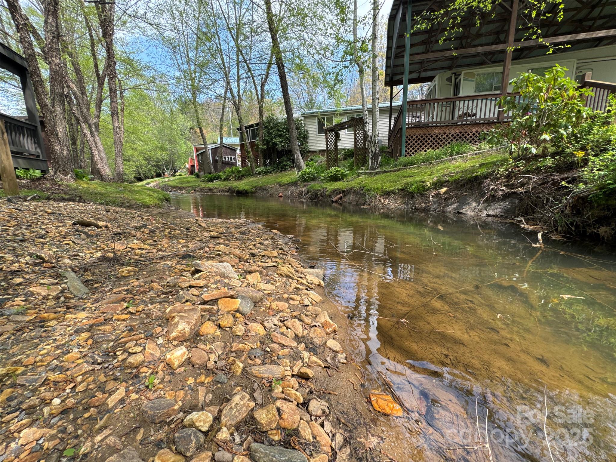 195 Finch Way #7 — West Jefferson