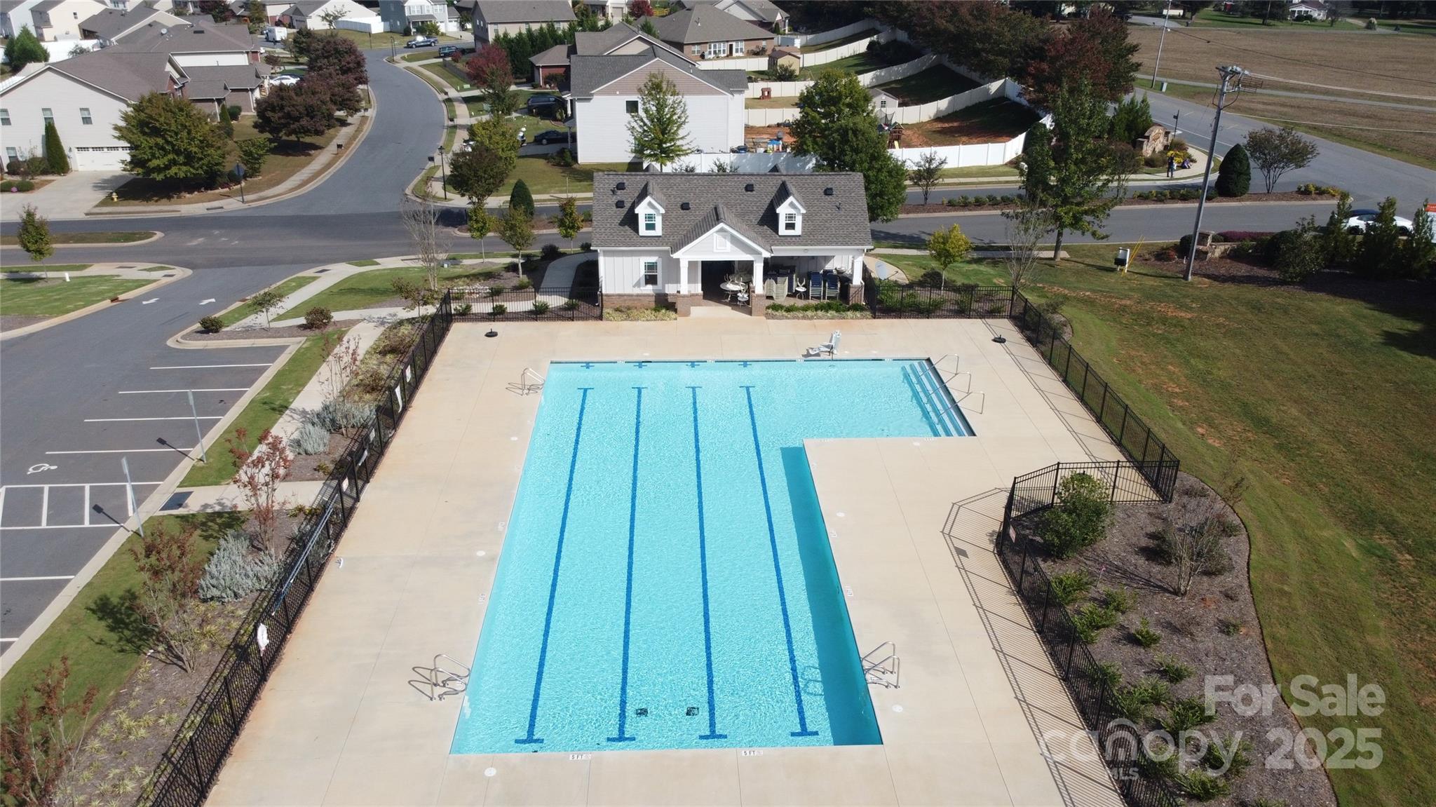 106 Jetty Lane #472 — Statesville