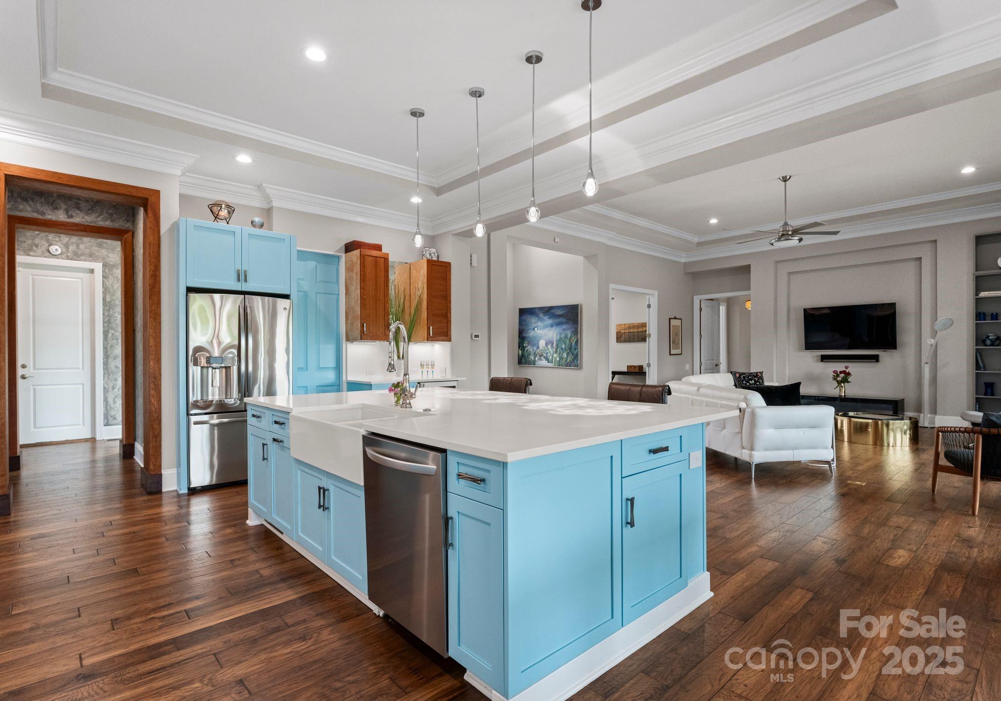 767 Pinnacle Drive — Iron Station