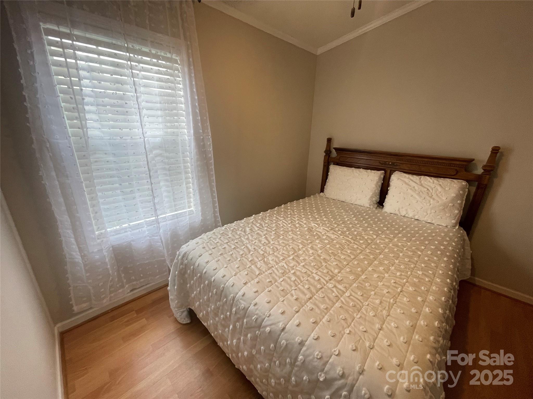 116 Dove Lane — New London