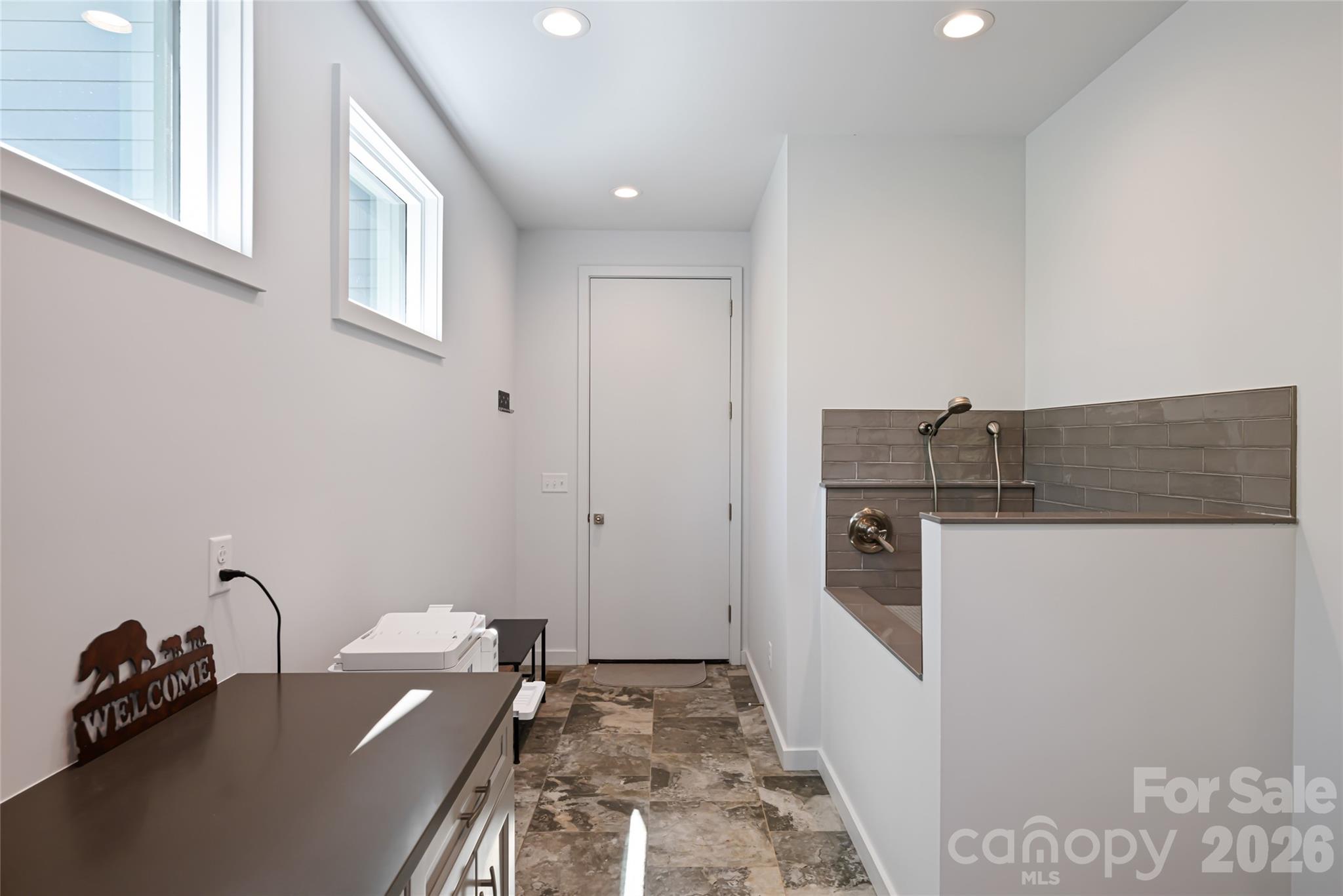 26 Hickory Top Lane — Asheville