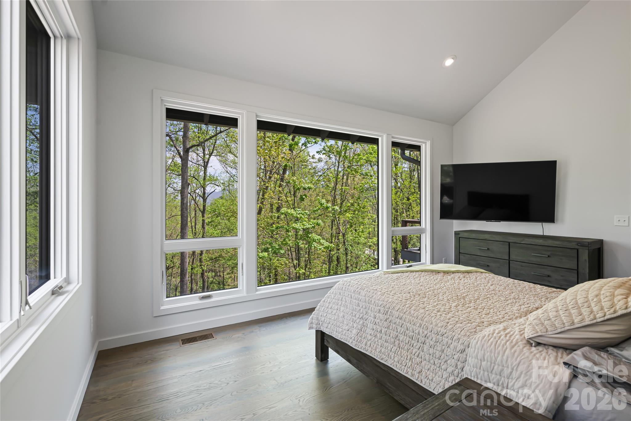 26 Hickory Top Lane — Asheville